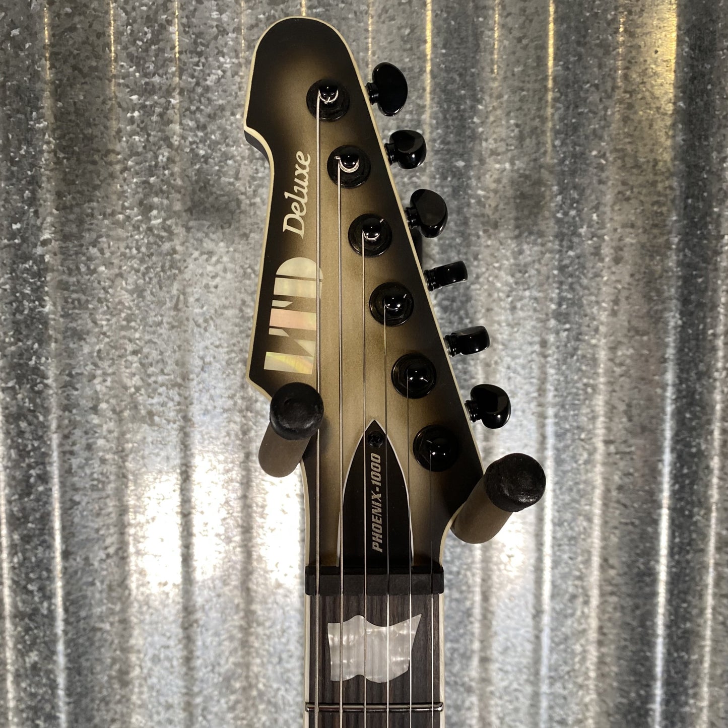 ESP LTD Phoenix-1000 Evertune Silver Burst Satin Guitar PHOENIX1000ETSSBS #1429 Used