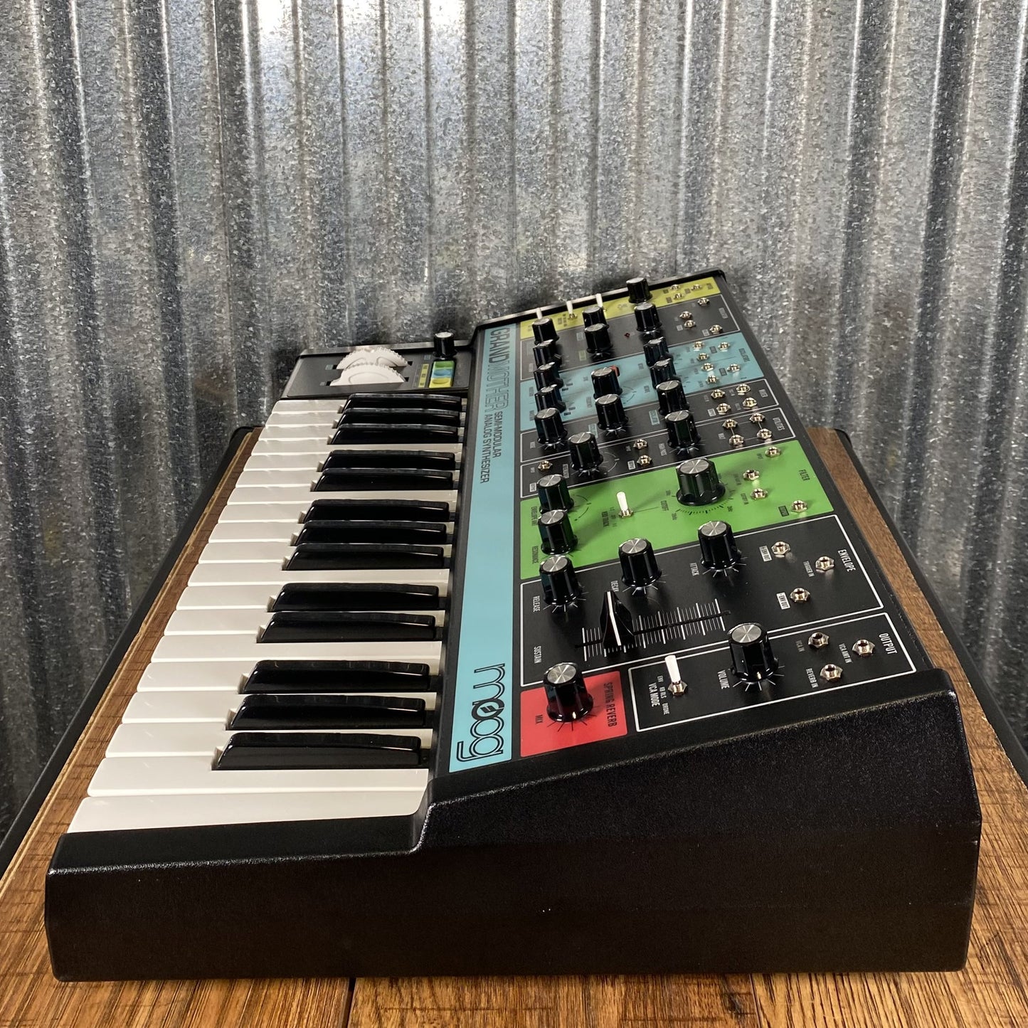 Moog Grandmother 32 Key Semi Analog Synthesizer Used