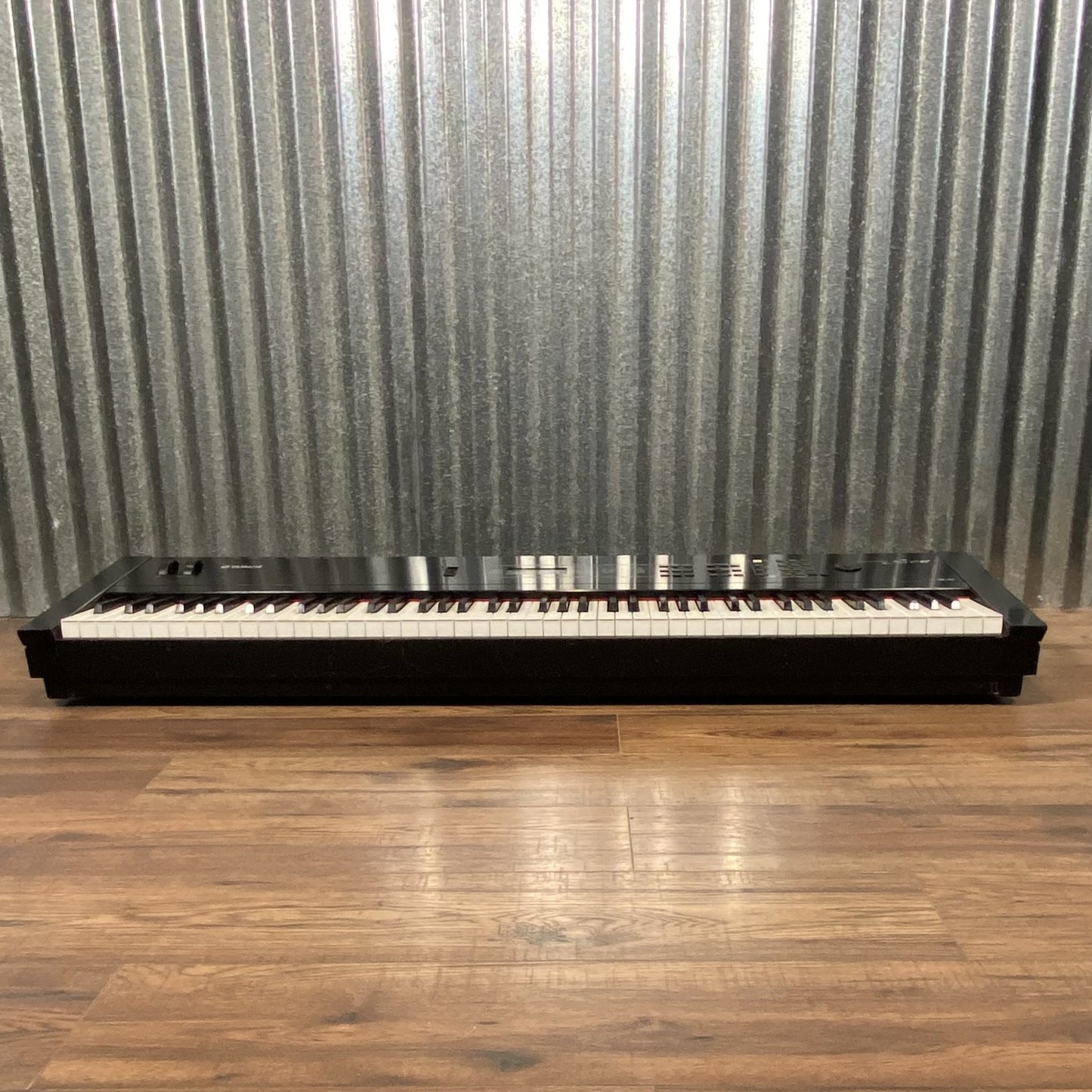 Yamaha S08 88 Key Weighted Action Synthesizer Used