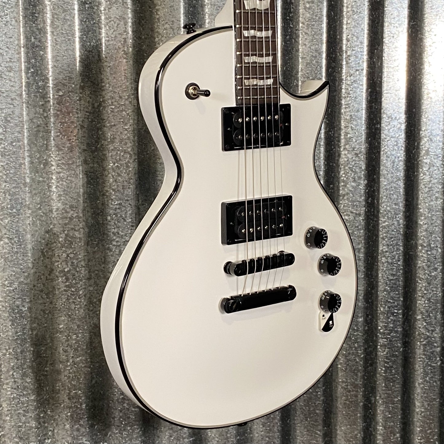 ESP LTD EC-256 Snow White Guitar EC256SW #0579 Used