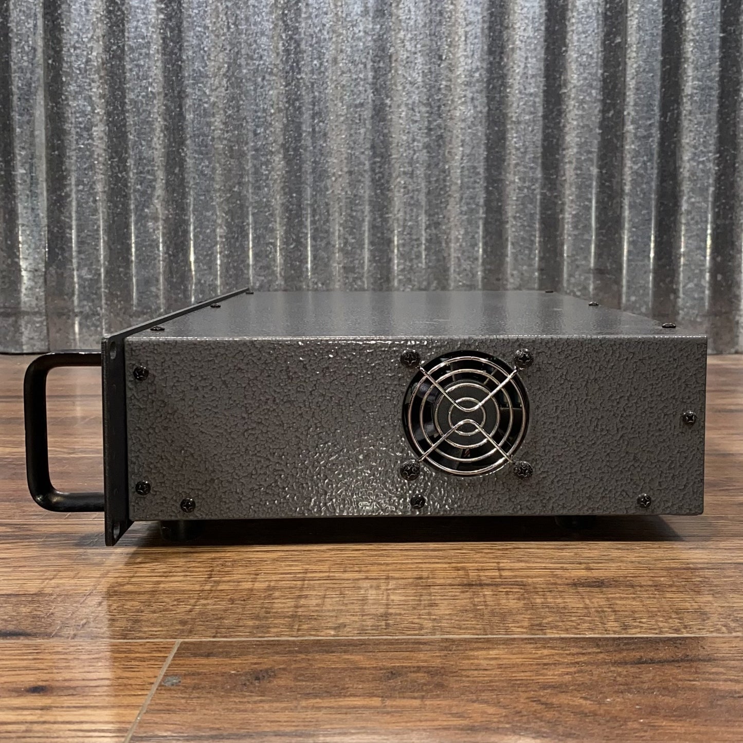 Ampeg B1-RE 300 Watt Bass Amplifier Head Used