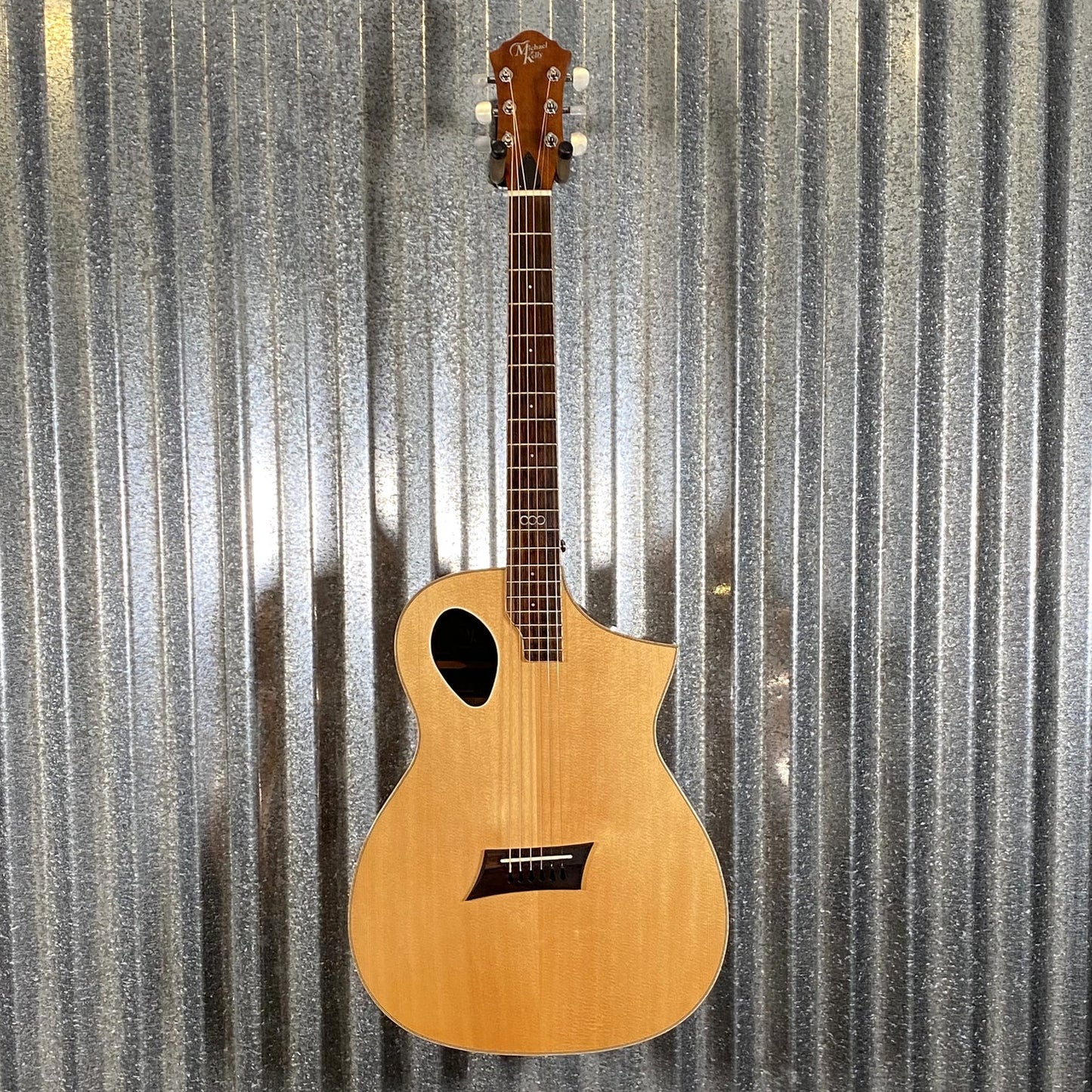 Michael Kelly MKTPE Triad Port Acoustic Electric Guitar & Case #0124 Used