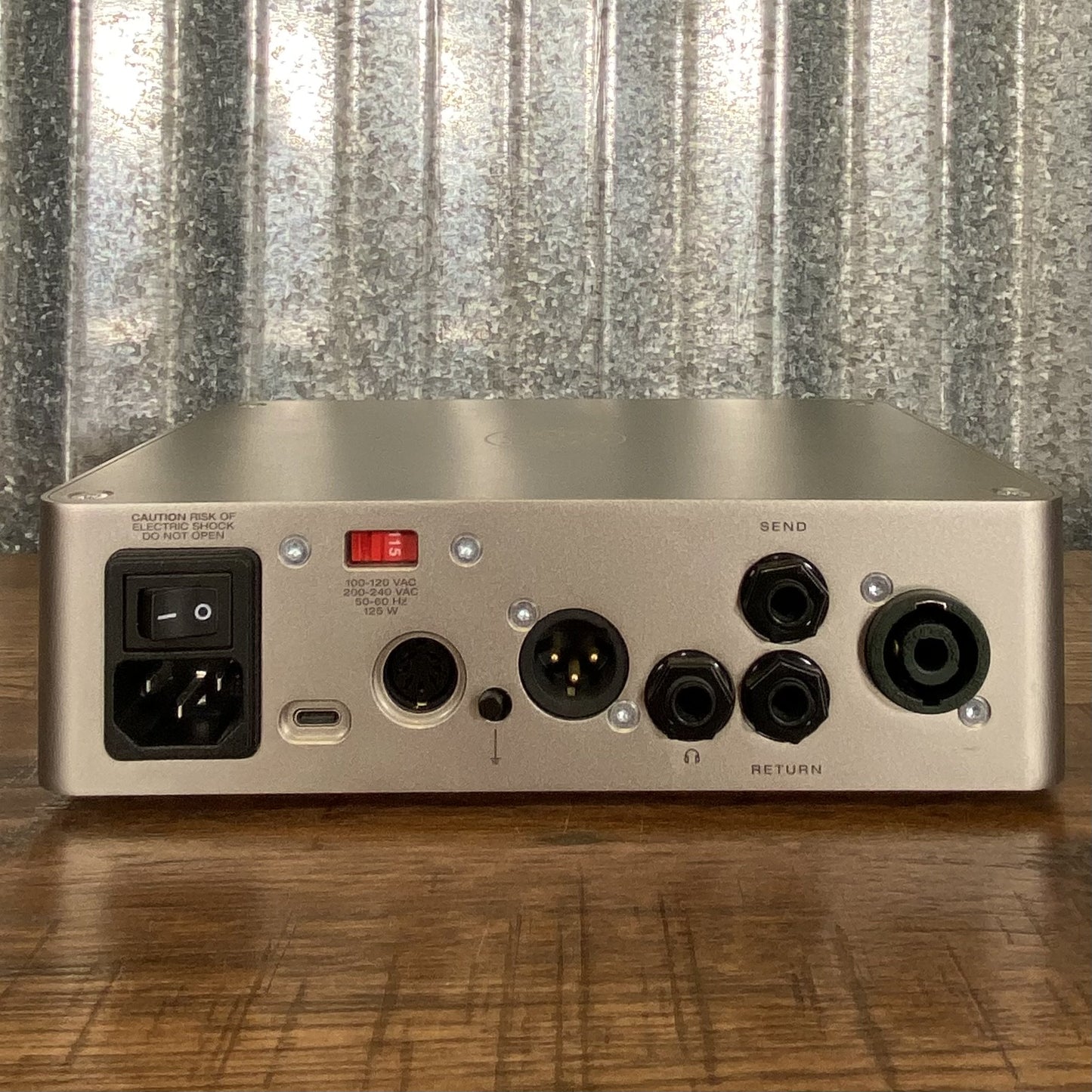 Darkglass E500 Exponent 500 Watt Suite Programmable Bass Amplifier Head Used