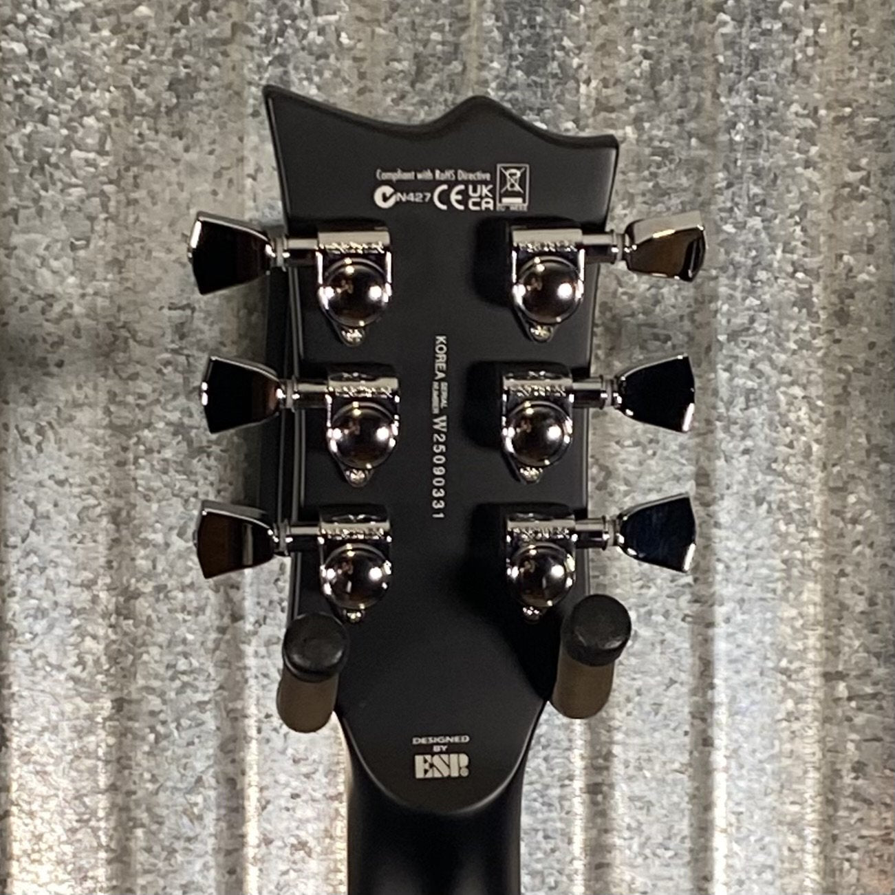 ESP LTD EC-1000 ET Evertune Bold Binding Black Guitar EC1000ETBBBLKS #0331 Used