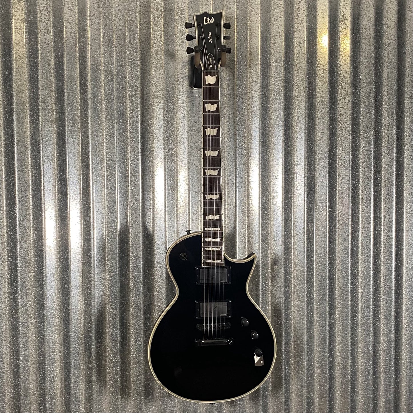 ESP LTD EC-1000S Gloss Black Fluence Guitar & Case #0366 Used