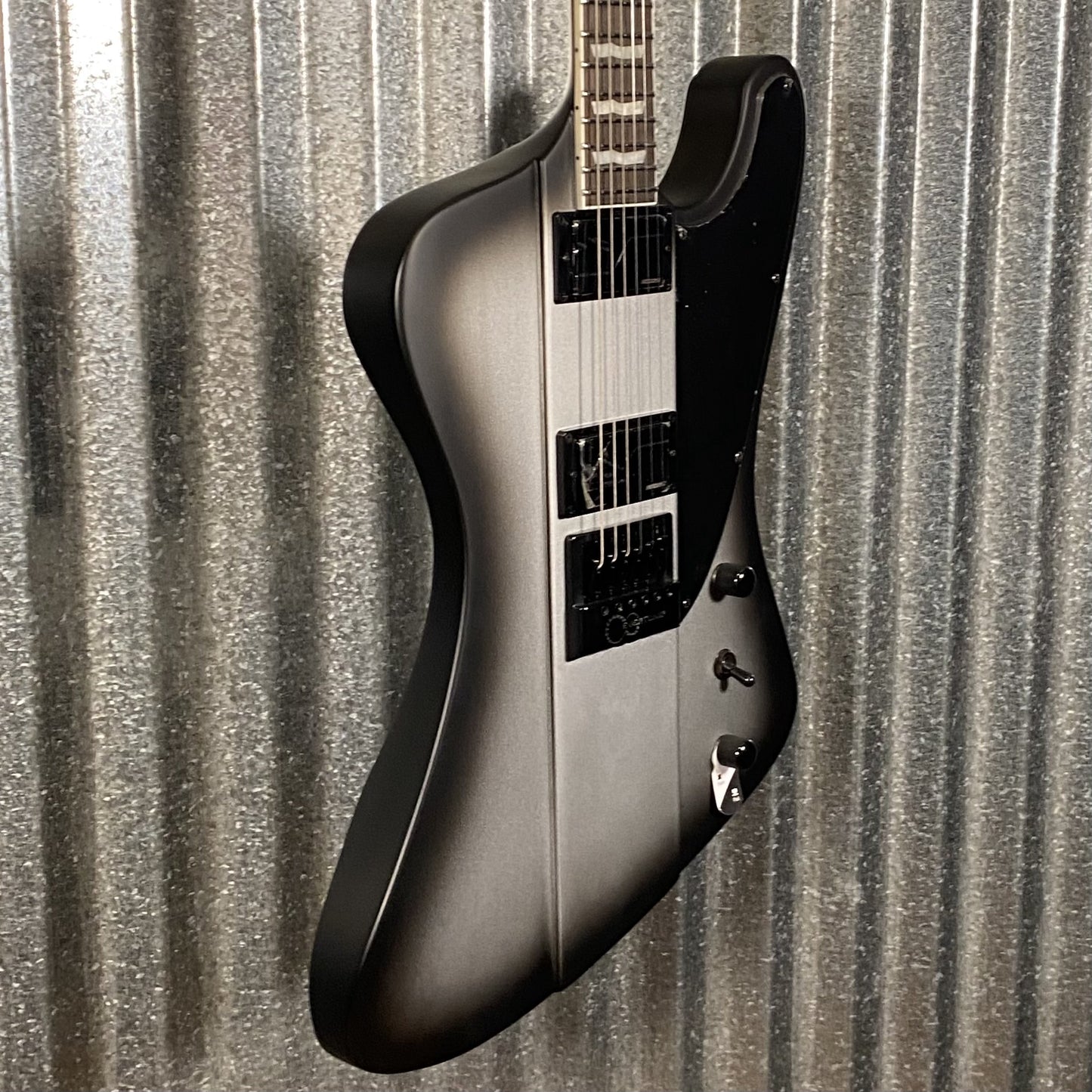 ESP LTD Phoenix-1000 Evertune Silver Burst Satin Guitar PHOENIX1000ETSSBS #1446 Used
