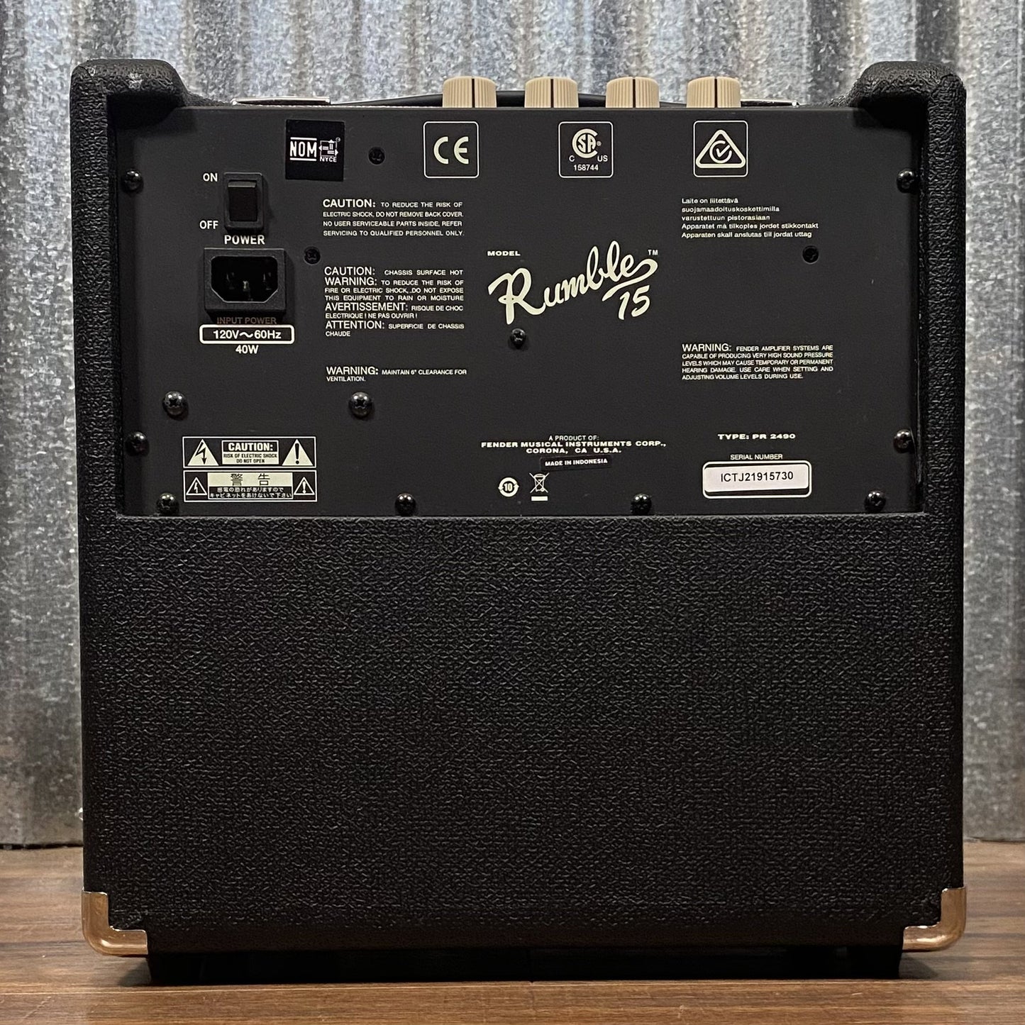 Fender Rumble 25 Watt 8" Bass Amplifier Combo Used
