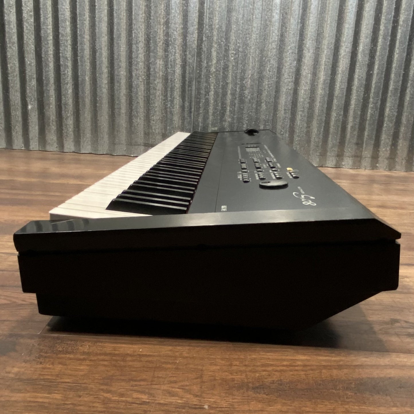 Yamaha S08 88 Key Weighted Action Synthesizer Used