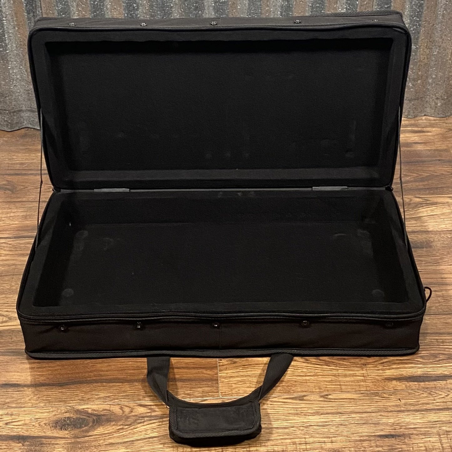 SKB 1SKB-SC2311 Controller Soft Case Used