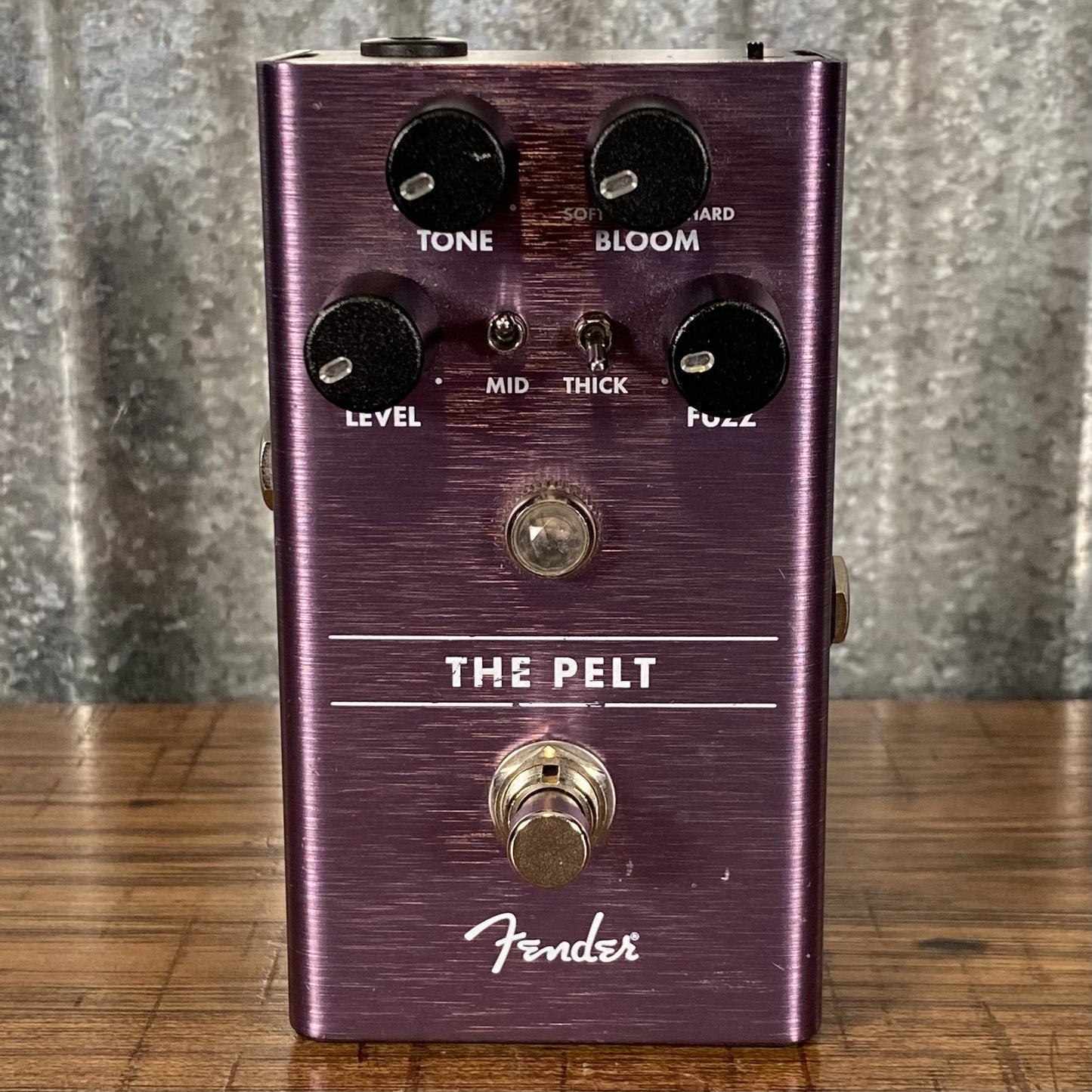 Fender Pelt Fuzz Guitar Effect Pedal Used