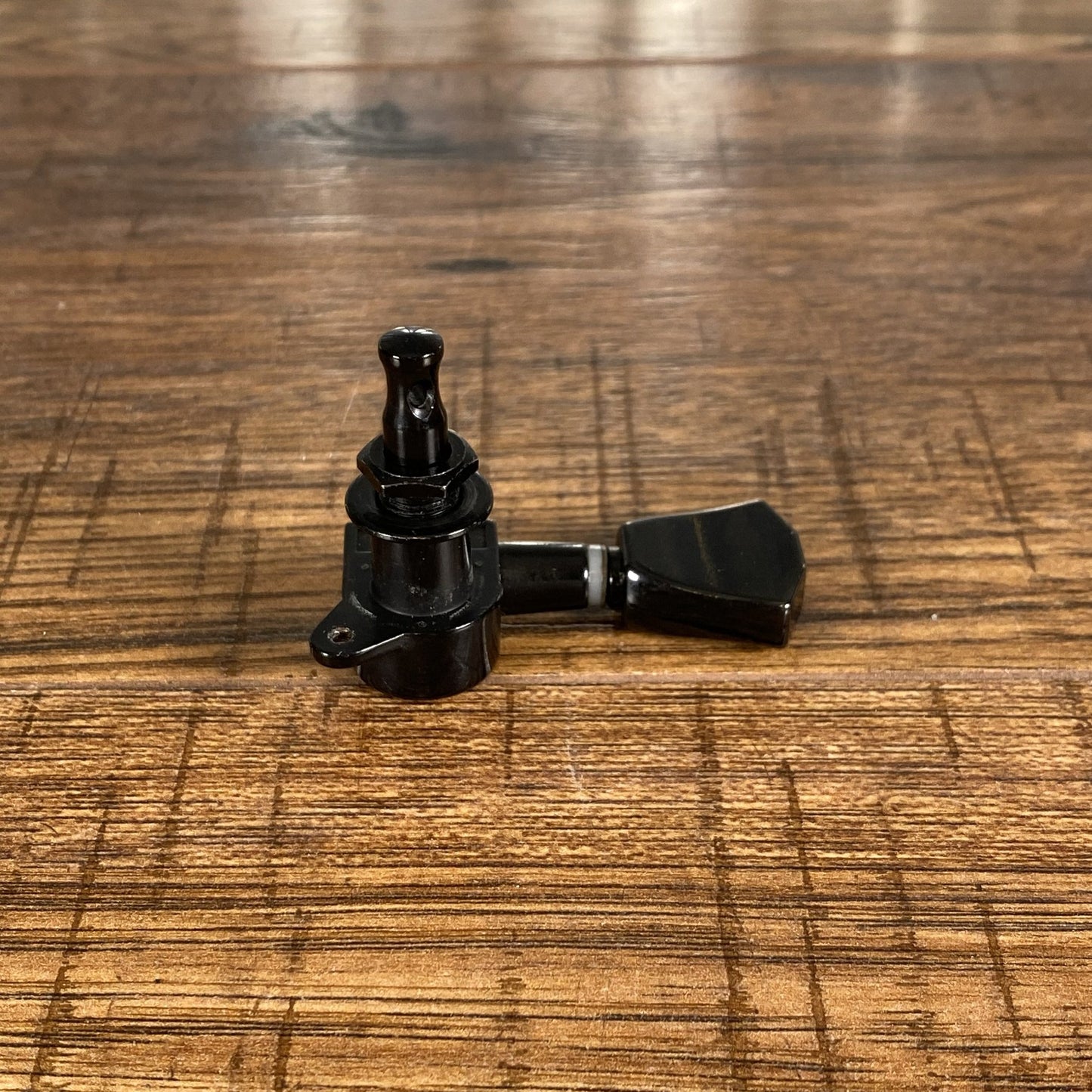 ESP LTD Branded 3+3 Guitar Tuning Machine Set Black Used