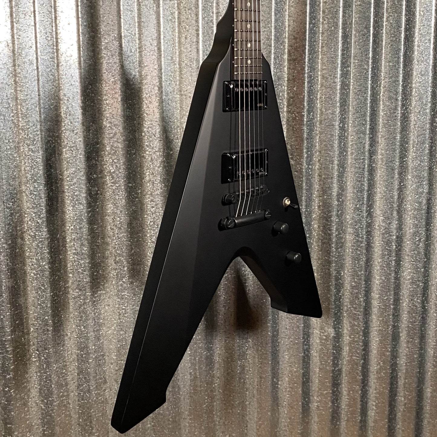 ESP LTD Vulture Jame Hetfield Black Satin Guitar & Case VULTUREBLKS #0779 Used