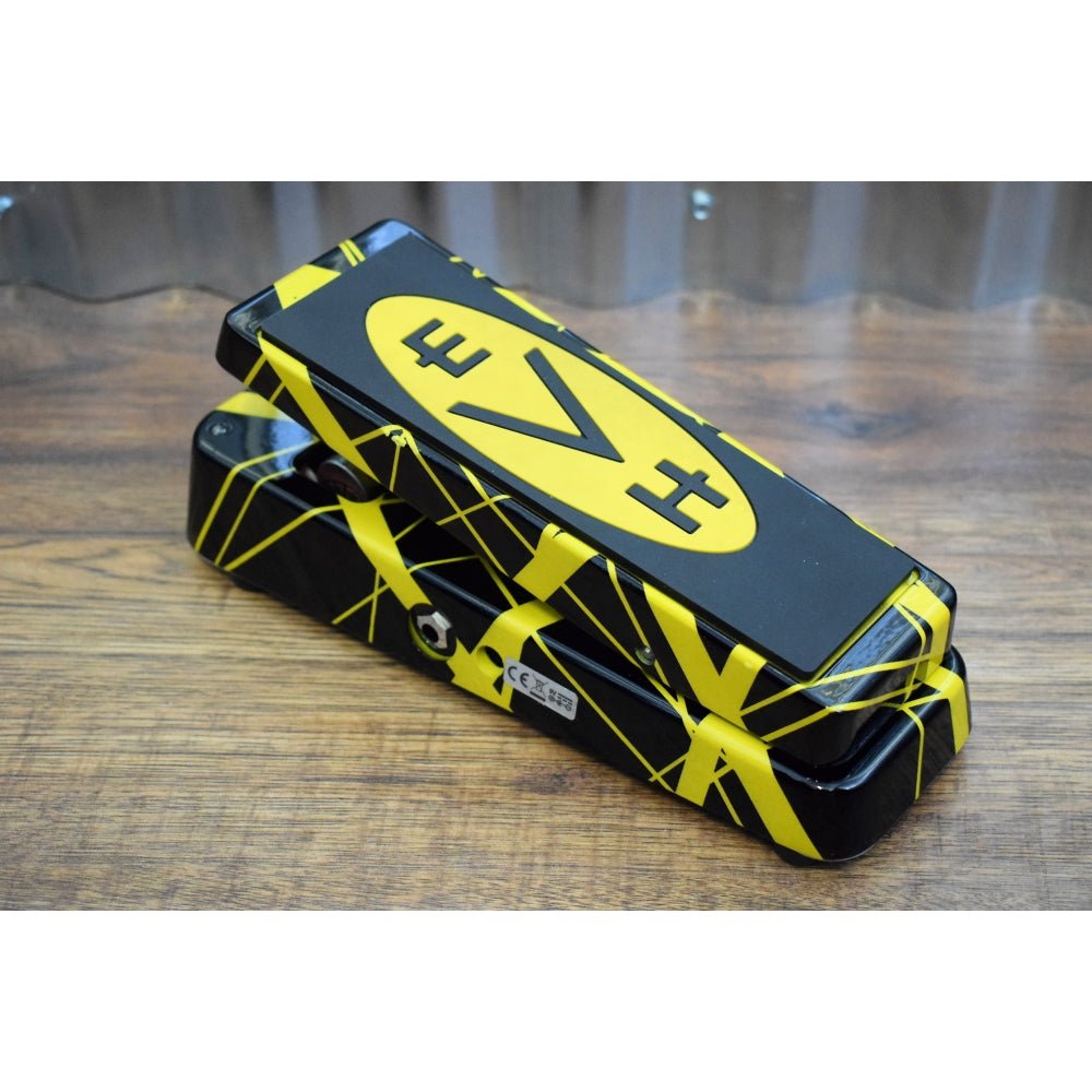 Dunlop EVH95 Eddie Van Halen Cry Baby Wah Guitar Effect Pedal B Stock