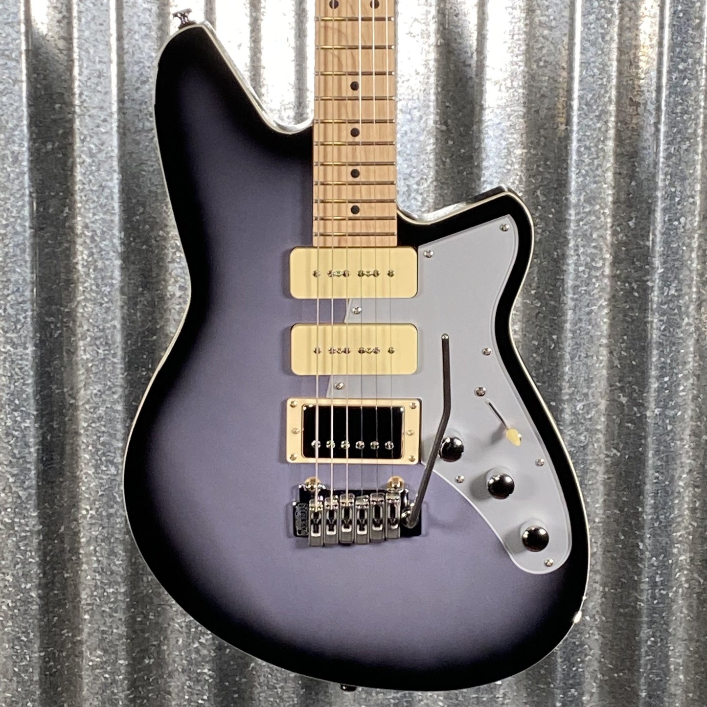 Reverend Six Gun HPP Periwinkle Burst Guitar #61658 Blem