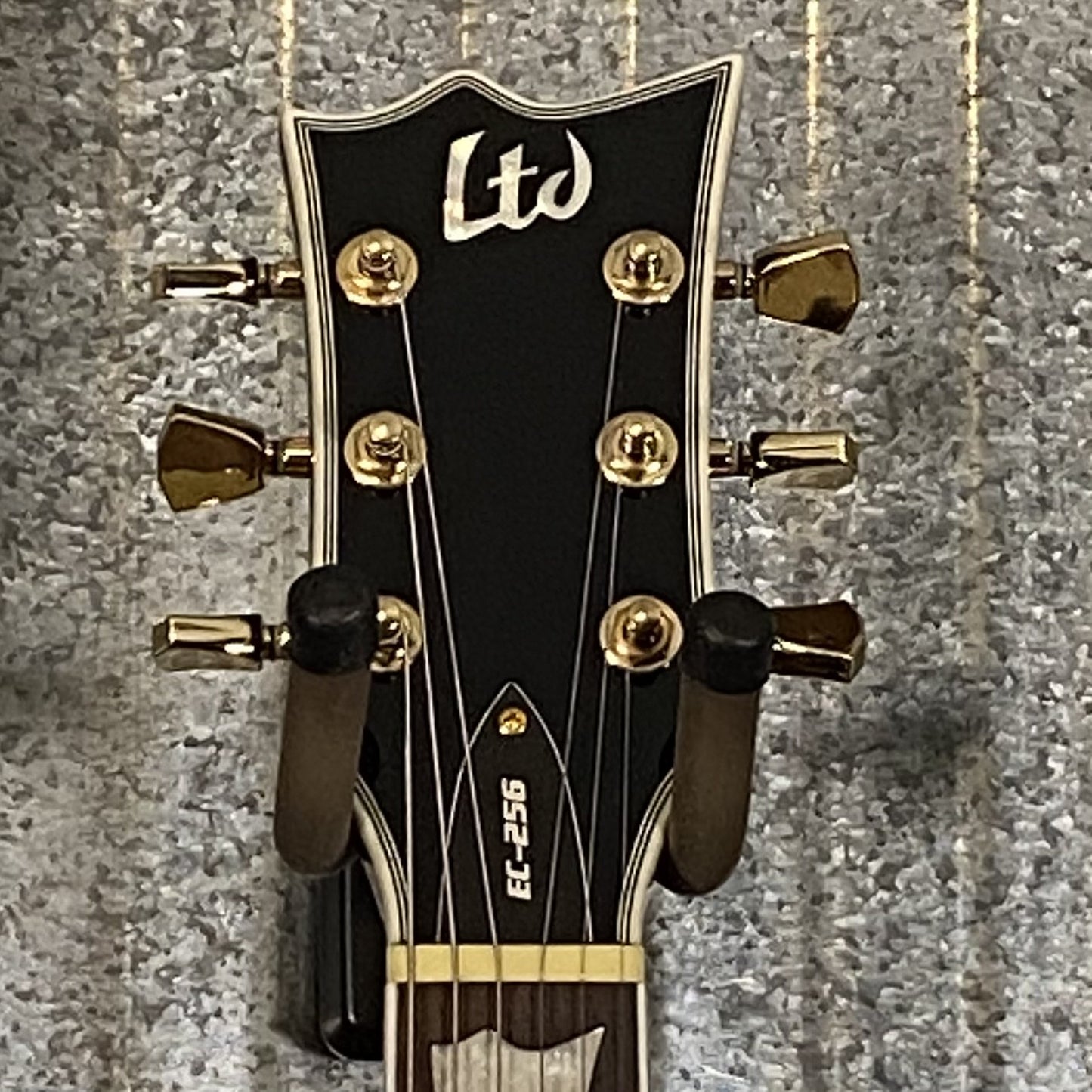 ESP LTD EC-256 Black Guitar EC256BLK #1259 Used