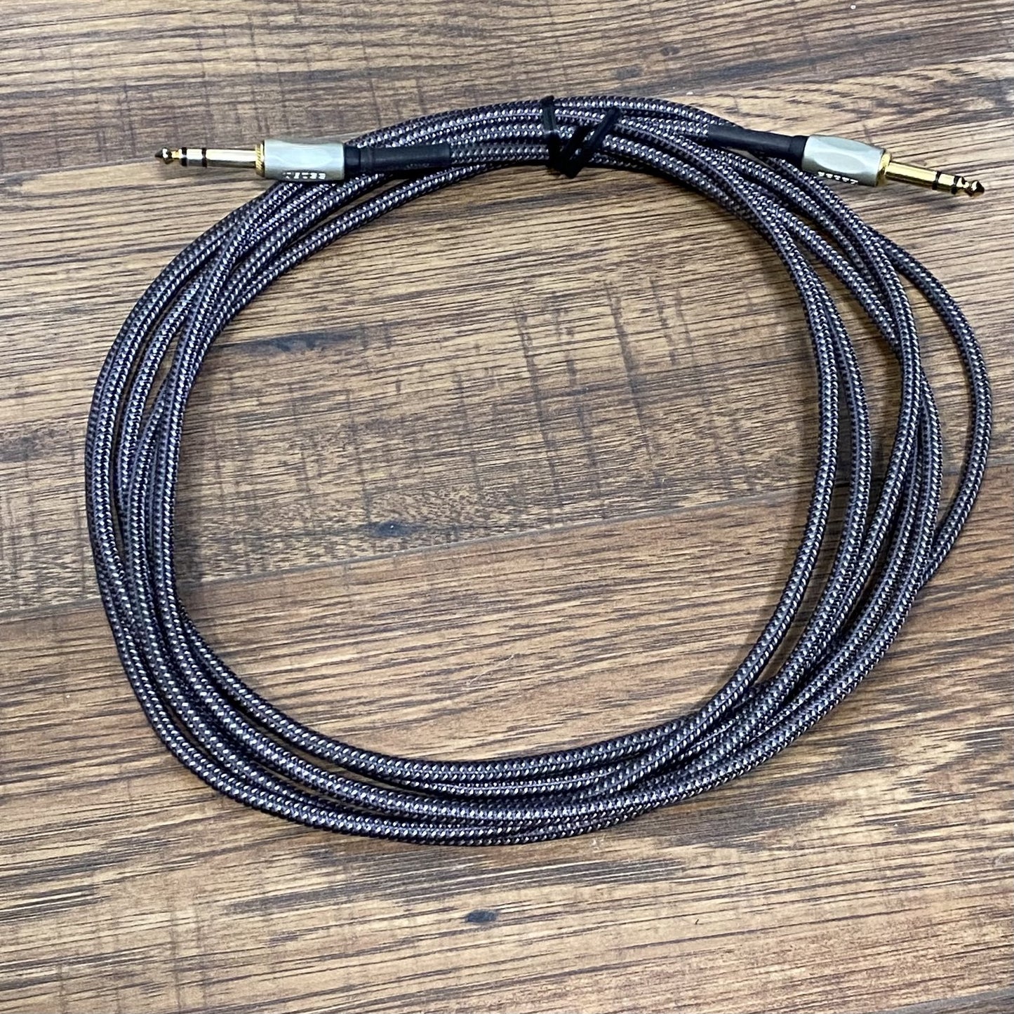 Boss GK-5 Divided GK Guitar Pickup & 15' Serial Cable Used