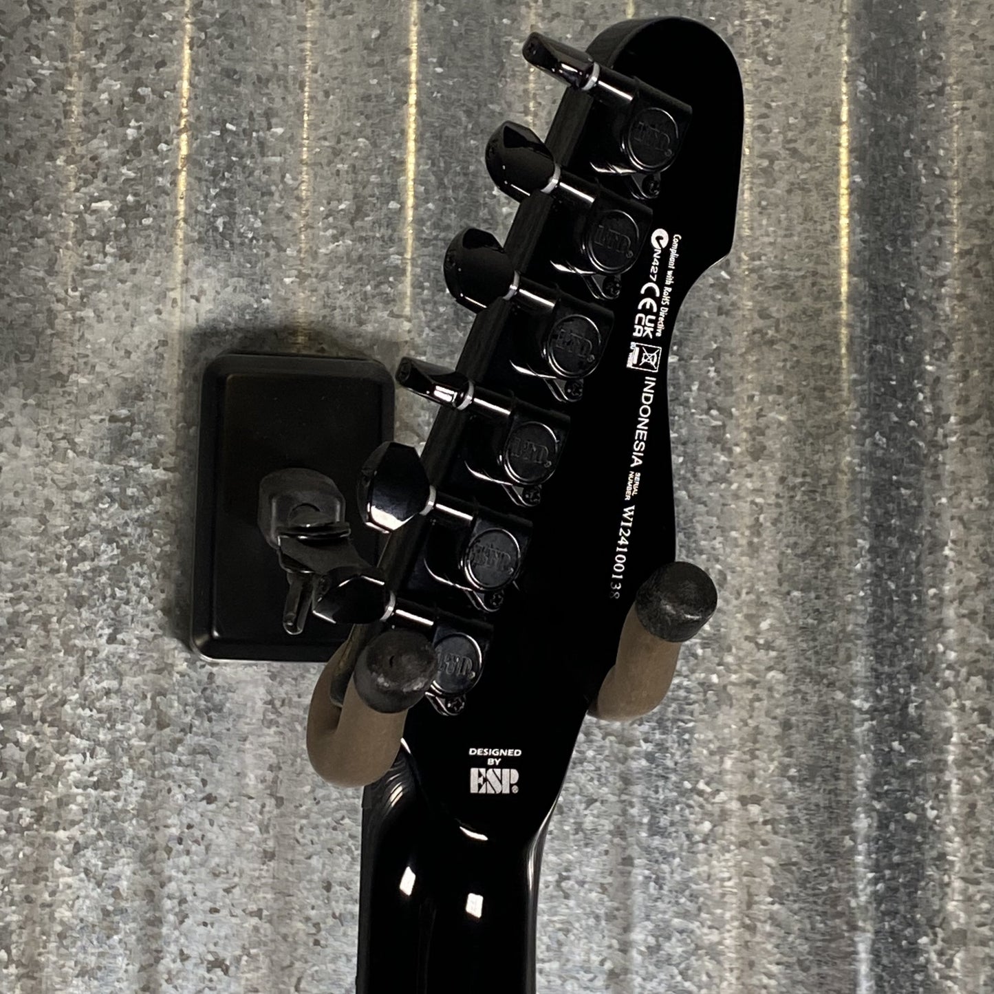 ESP LTD SN-201HT Hard Tail Black Guitar SN201HTBLK #0138 Used