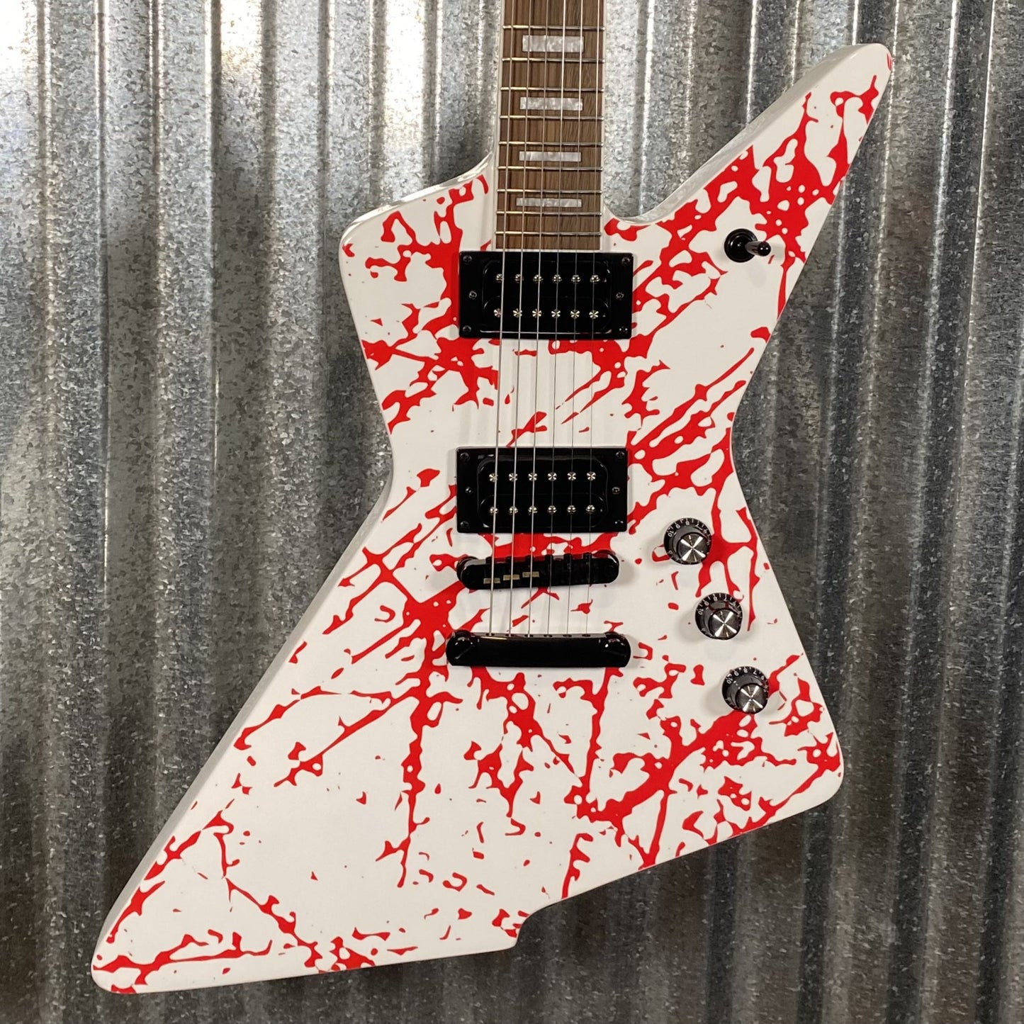 Westcreek Guitars Revenge Explorer Style Scatch Whte Red #0059 Used