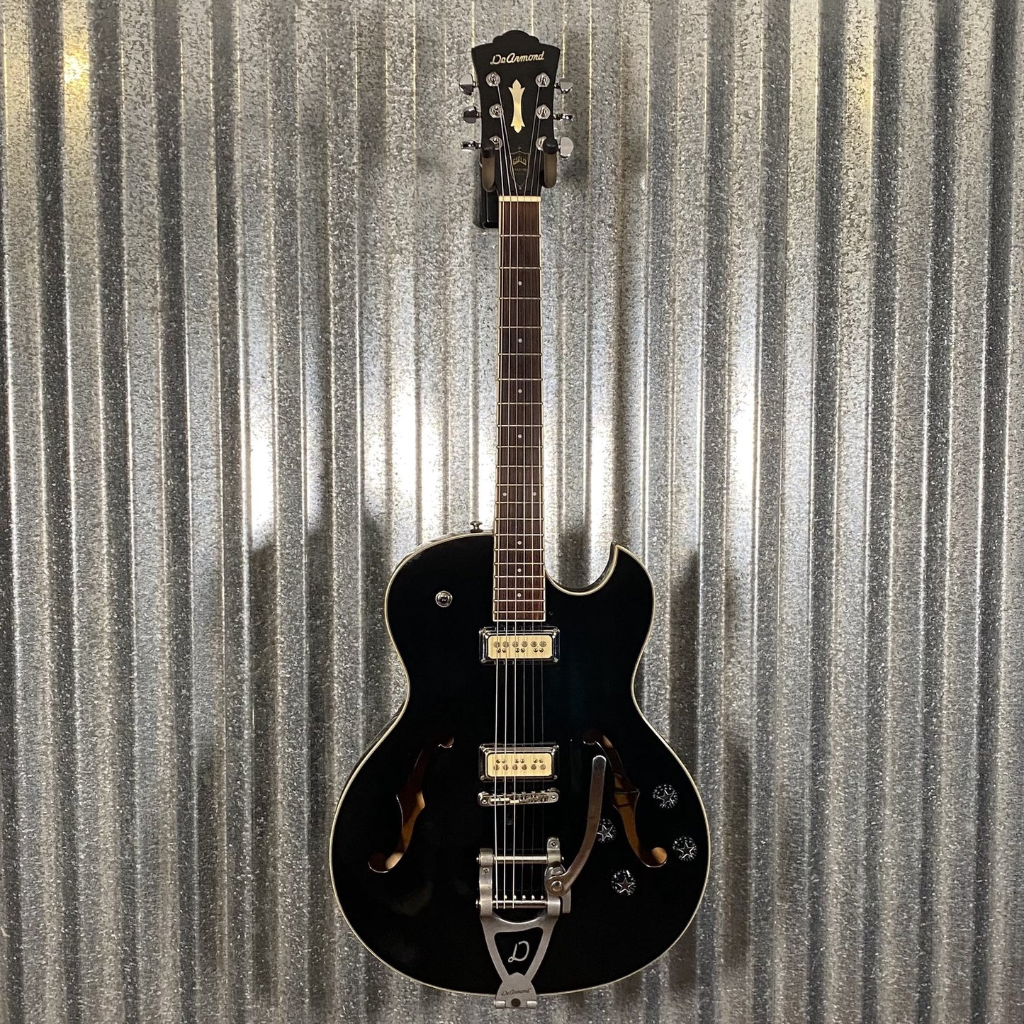 Darmond by Guild Starfire Special Semi Hollow Black Guitar 1999 Korea #3366 Used