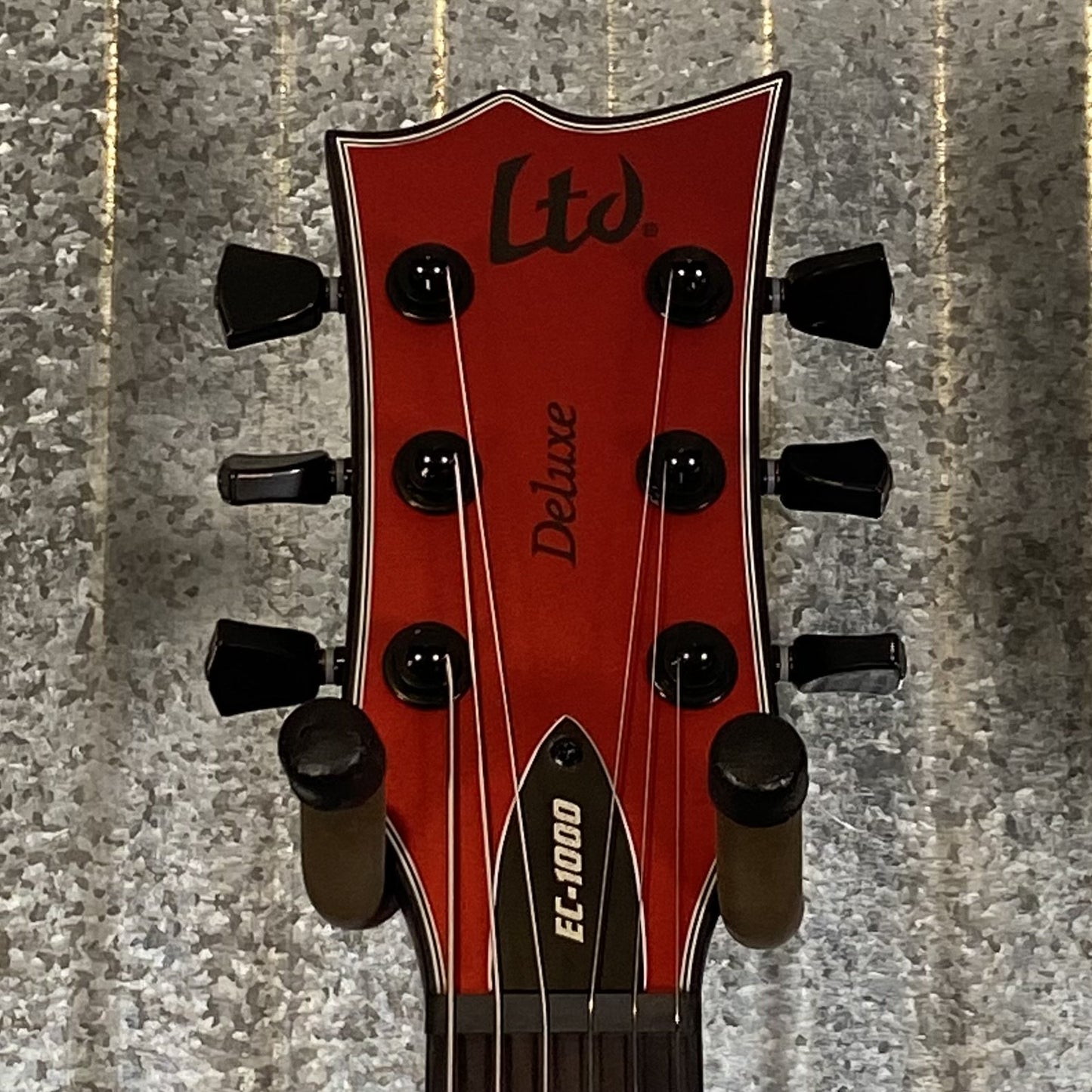 ESP LTD EC-1000 Candy Apple Red Guitar & Case EC1000CARS #0934 Used