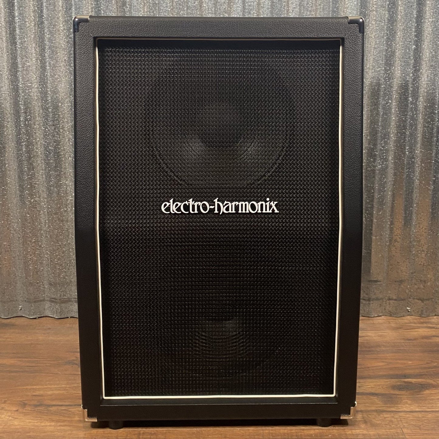 Electro-Harmonix MIG 2X12CAB 60 Watt 2 x 12" Slant Guitar Amplifier Speaker Cab