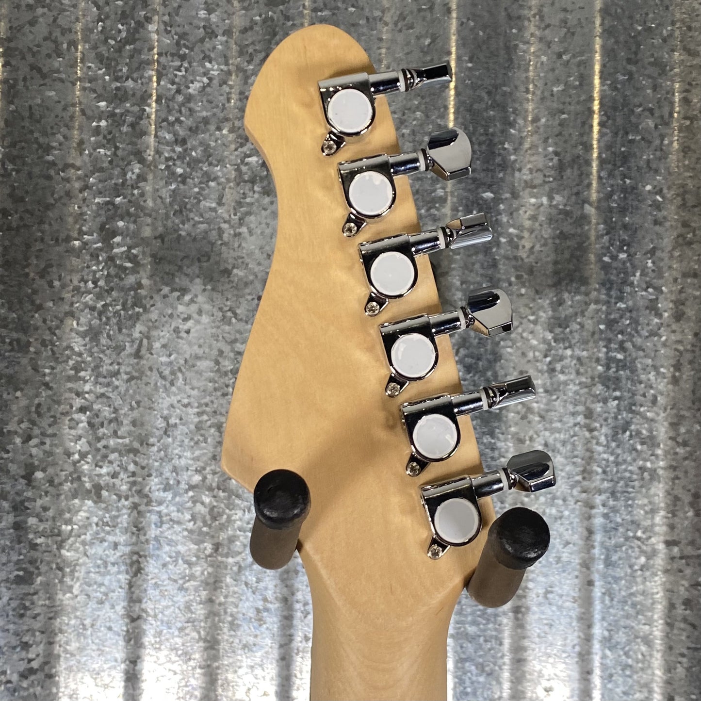 Musily MST-1 Strat Style HSS Guitar Silver Burst  #031720260001 Used