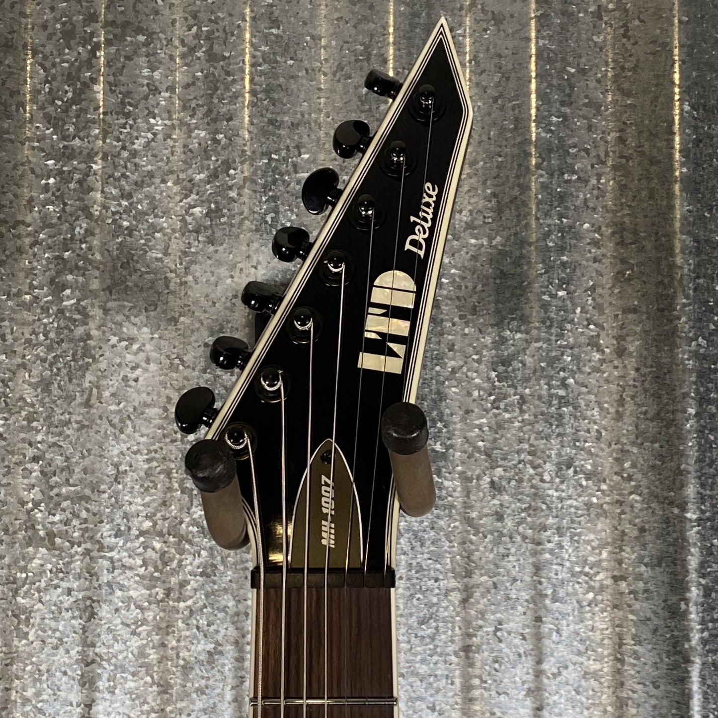 ESP LTD MH-1007 Evertune 7 String Black Guitar MH1007ETBLK #1187 Used