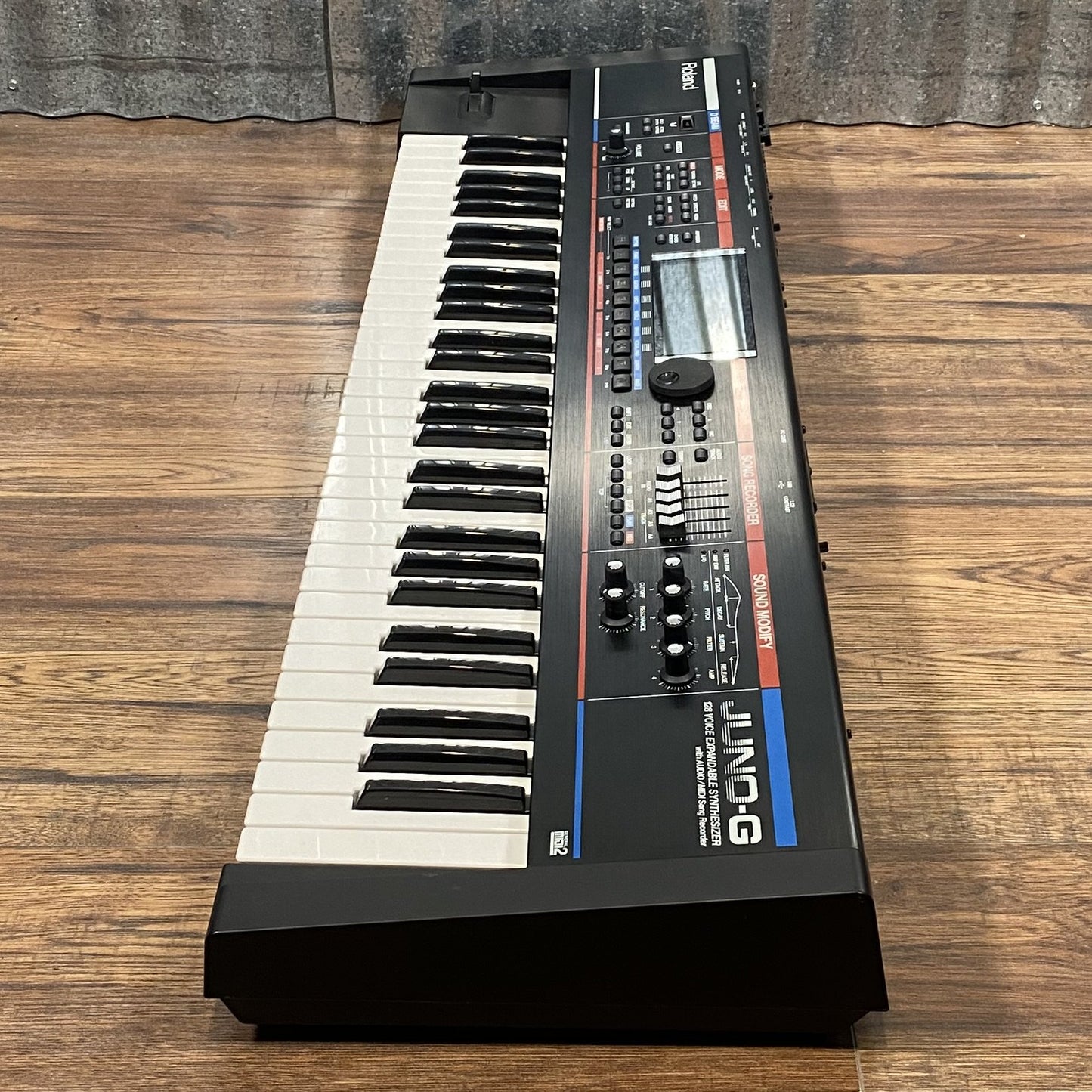 Roland Juno-G 61 Note Keyboard Workstation Synth Used