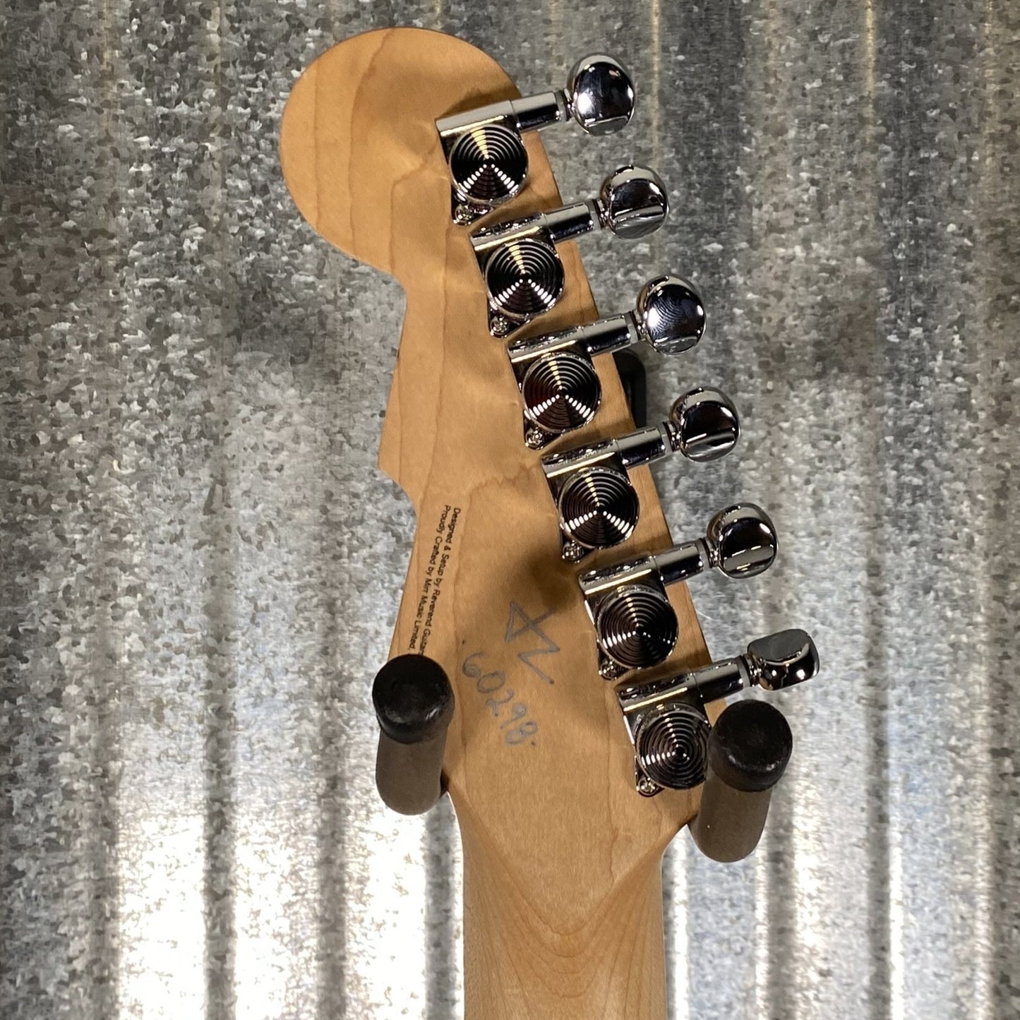 Reverend Six Gun HPP Periwinkle Burst Guitar #60298