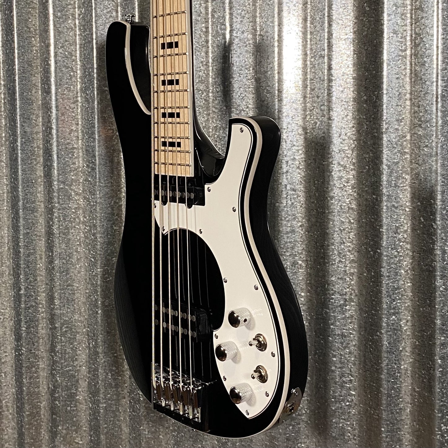 Schecter Stargazer 5 String Bass Black #0584 Demo