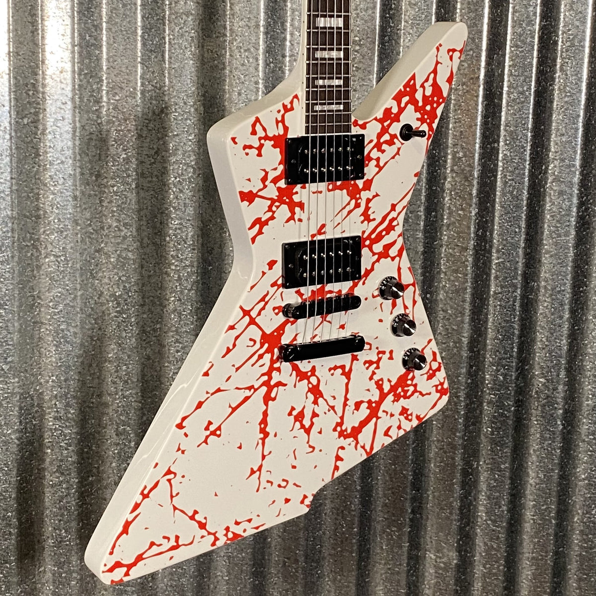 Westcreek Guitars Revenge Explorer Style Scatch Whte Red #0096 Used