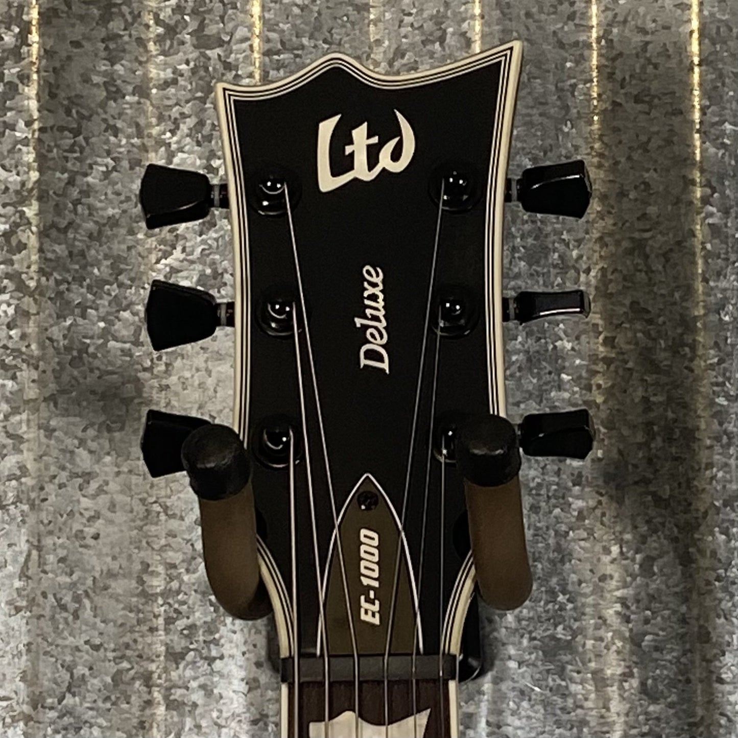 ESP LTD EC-1000S Gloss Black Fluence Guitar & Case #0366 Used