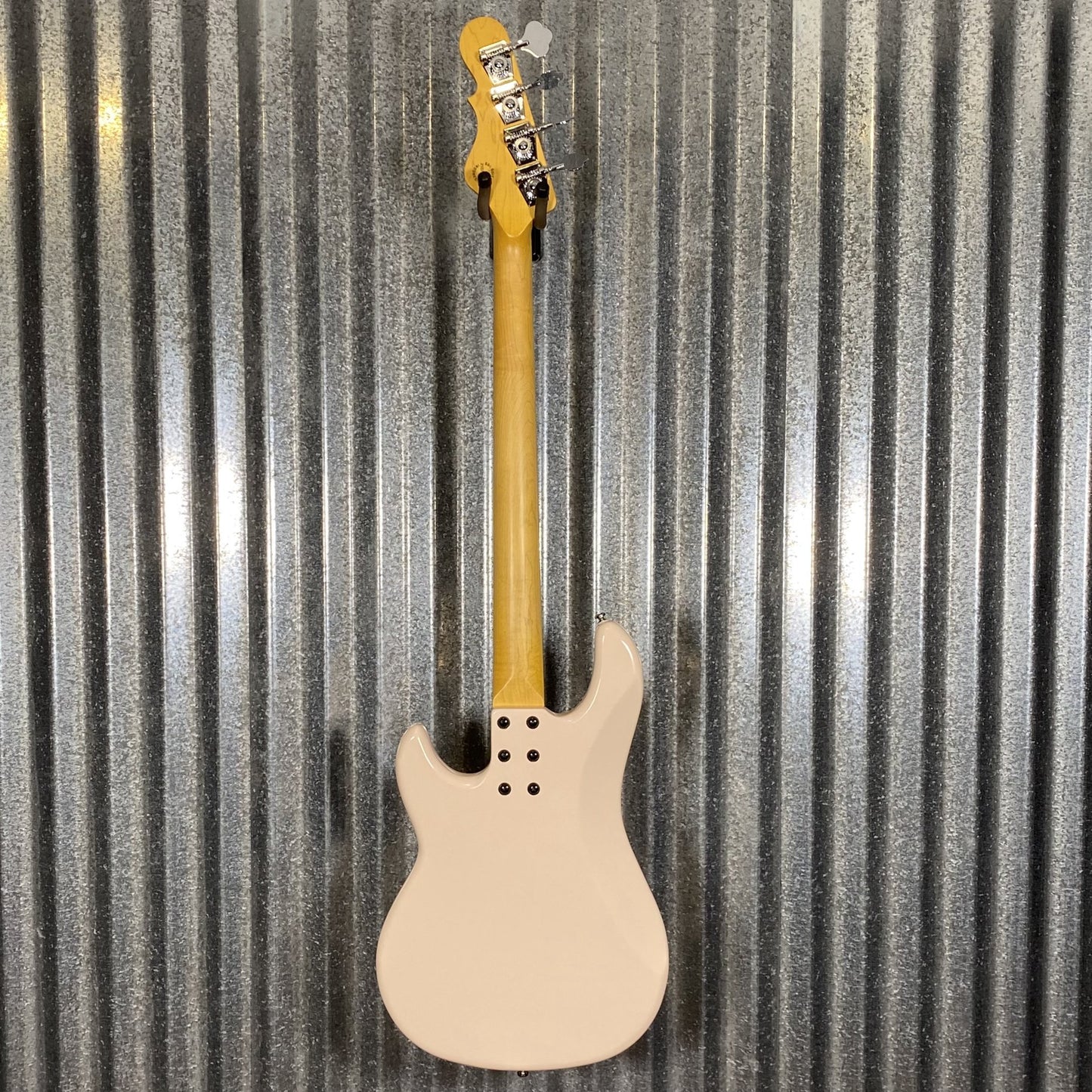 G&L Tribute LB-100 Olympic White 4 String Bass #0537 Used
