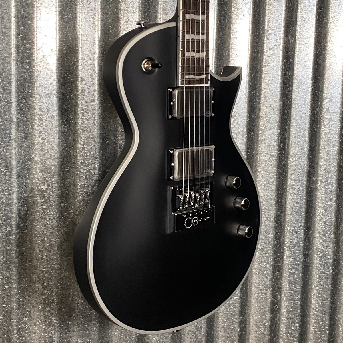 ESP LTD EC-1000 ET Evertune Bold Binding Black Guitar EC1000ETBBBLKS #0743 Used