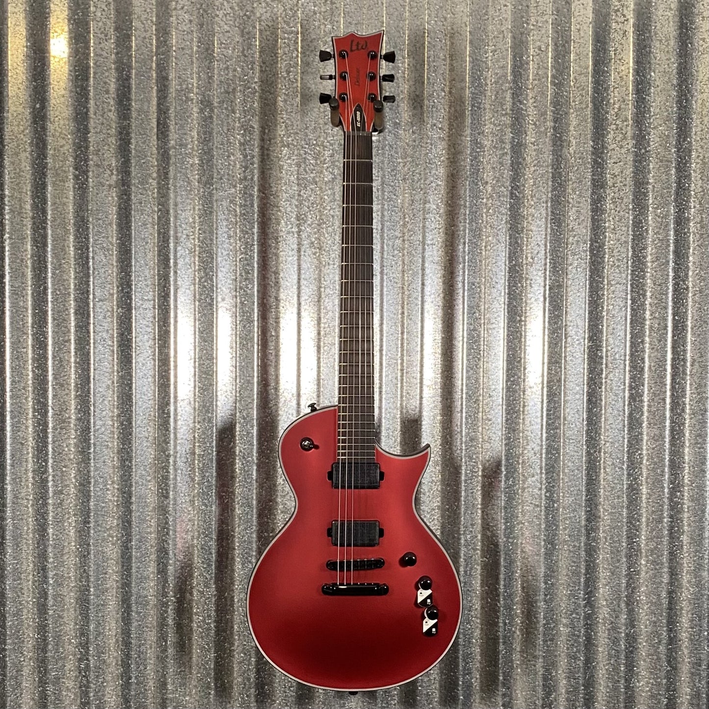 ESP LTD EC-1000 Candy Apple Red Guitar & Case EC1000CARS #0934 Used