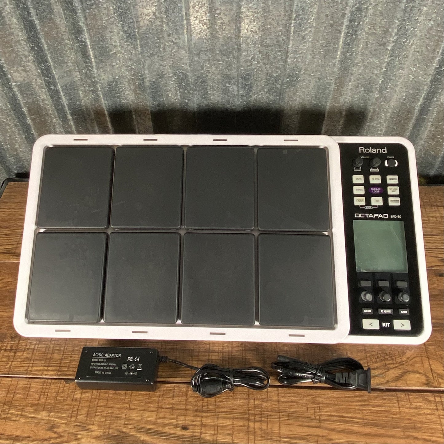 Roland SPD-30 Octapad Electronic Percussion Drum Machine White Used