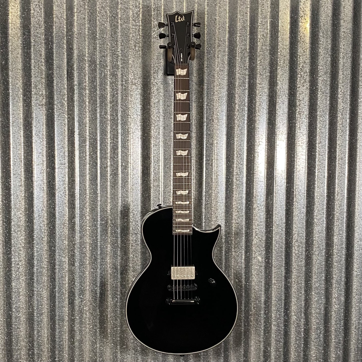ESP LTD EC-201 Black Guitar EC201BLK #1042 Used