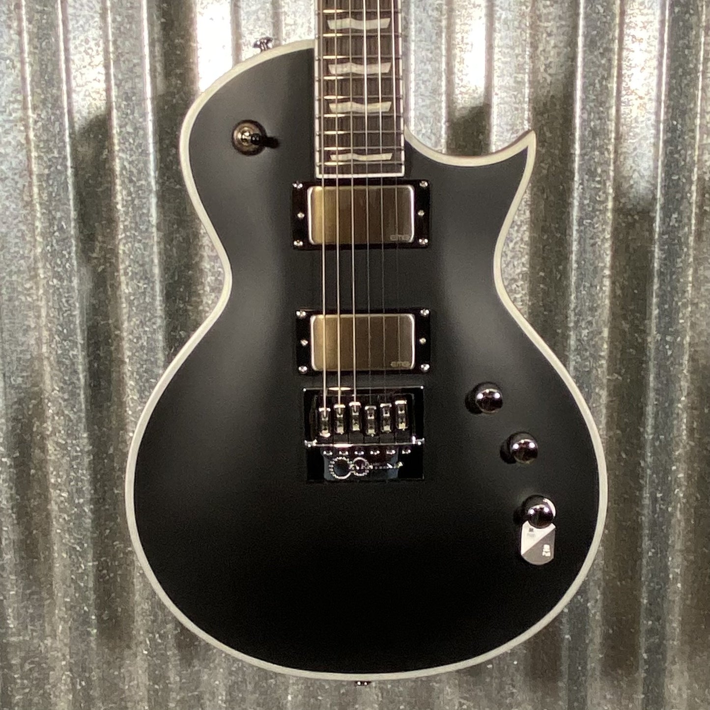 ESP LTD EC-1000 ET Evertune Bold Binding Black Guitar & Case #0622 Used