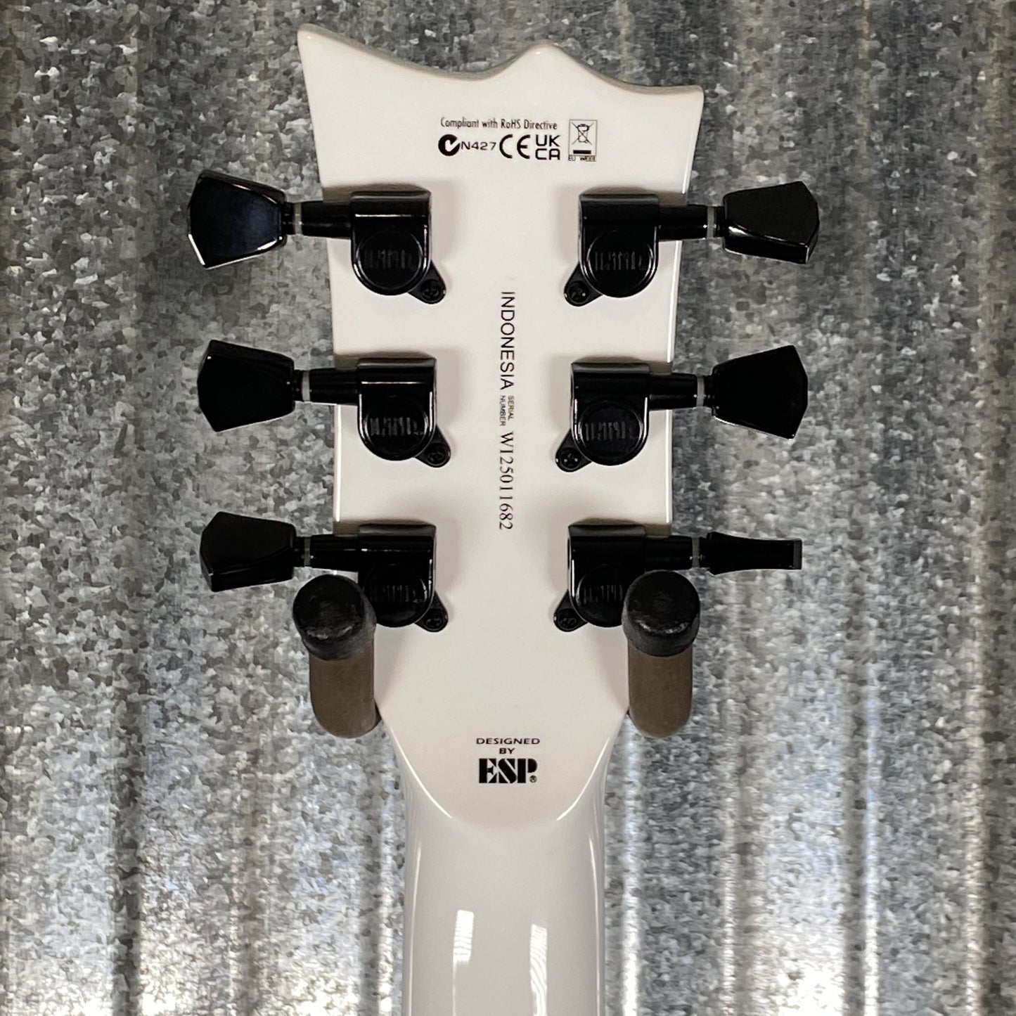 ESP LTD EC-256 Snow White Guitar EC256SW #1682 Used