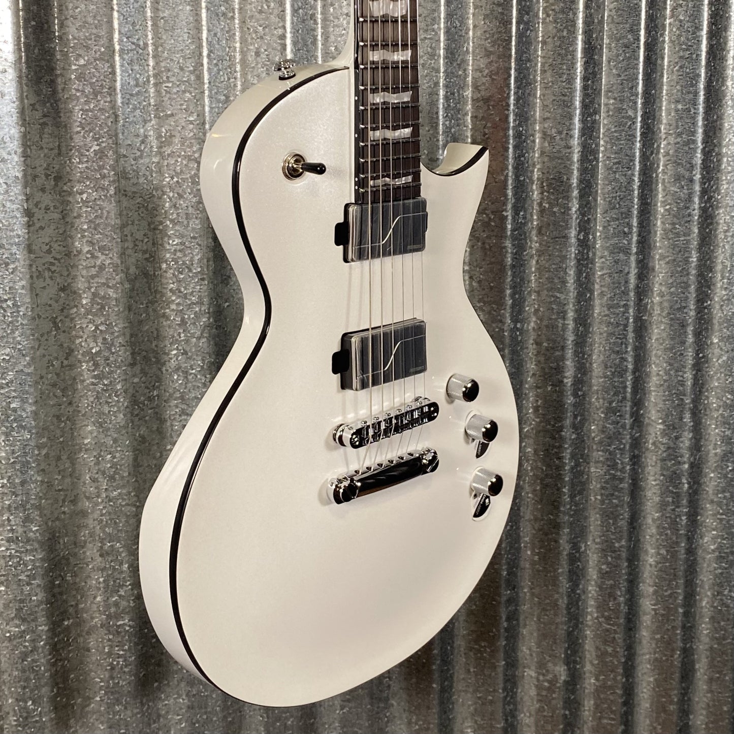 ESP LTD EC-1000 Pearl White Guitar & Case EC1000PW #1090 Used