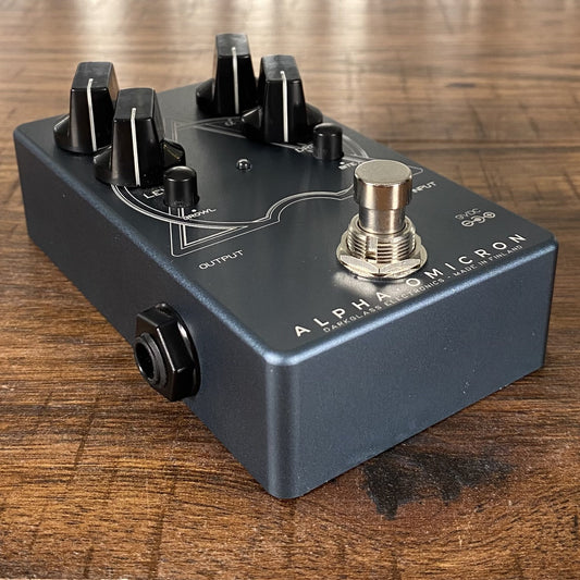 Darkglass Alpha Omega Omicron Distortion Bass Effect Pedal Used