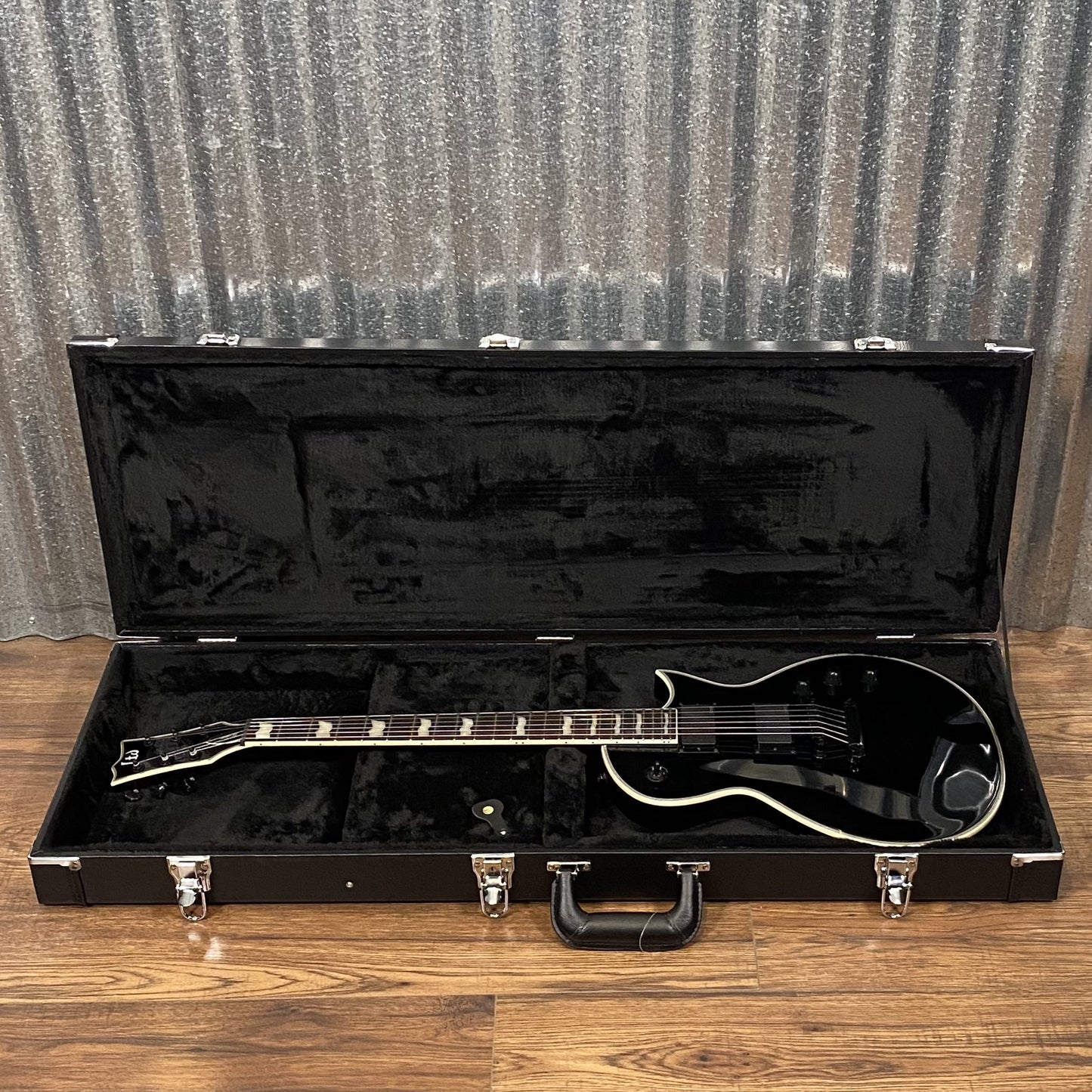 ESP LTD EC-401 Black Emg Guitar & Case EC401BLK #0859 Used