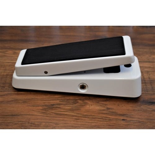 Dunlop 105Q Bass Cry Baby Optical Wah Bass Guitar Effect Pedal B Stock