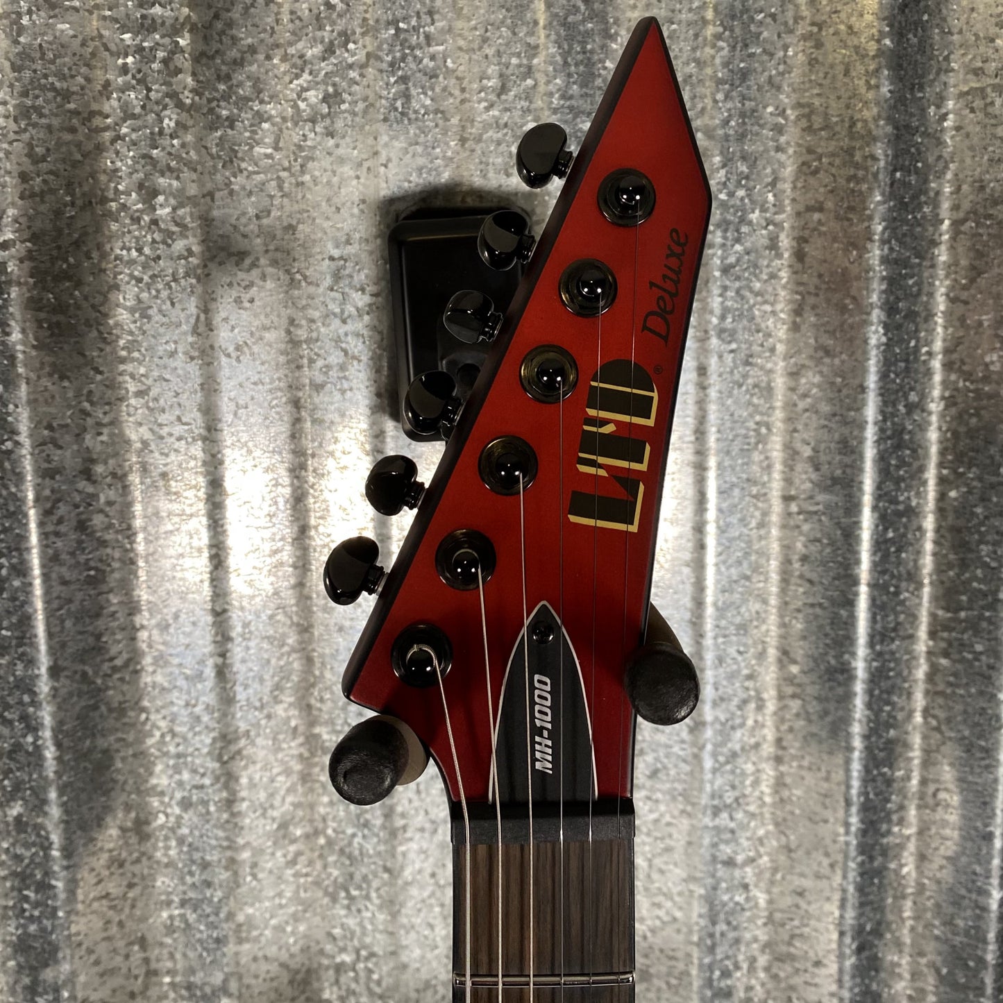 ESP LTD MH-1000 Evertune Candy Apple Red Satin Guitar MH1000ETCARS #0106 Used