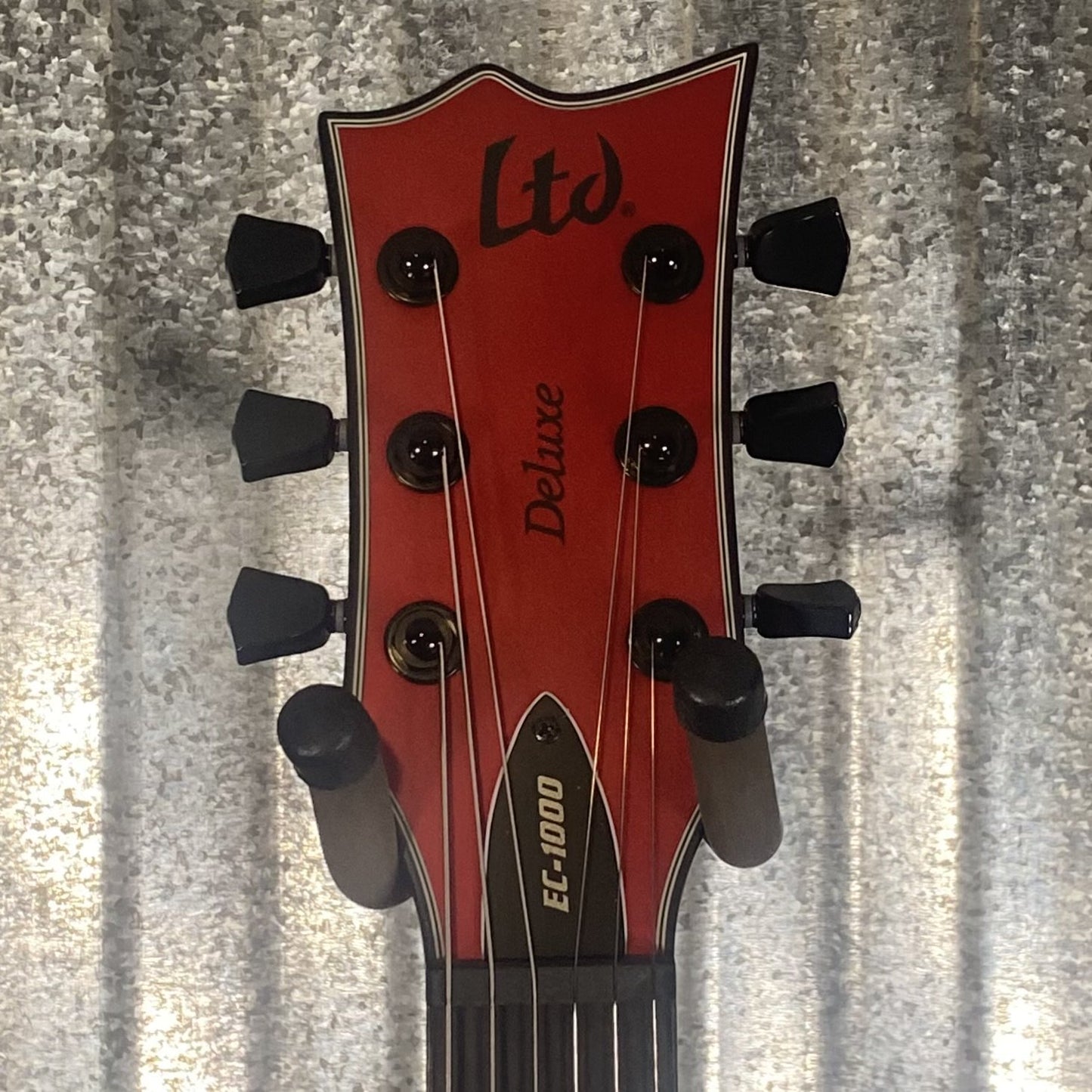 ESP LTD EC-1000 Candy Apple Red Guitar & Case EC1000CARS #0954 Used