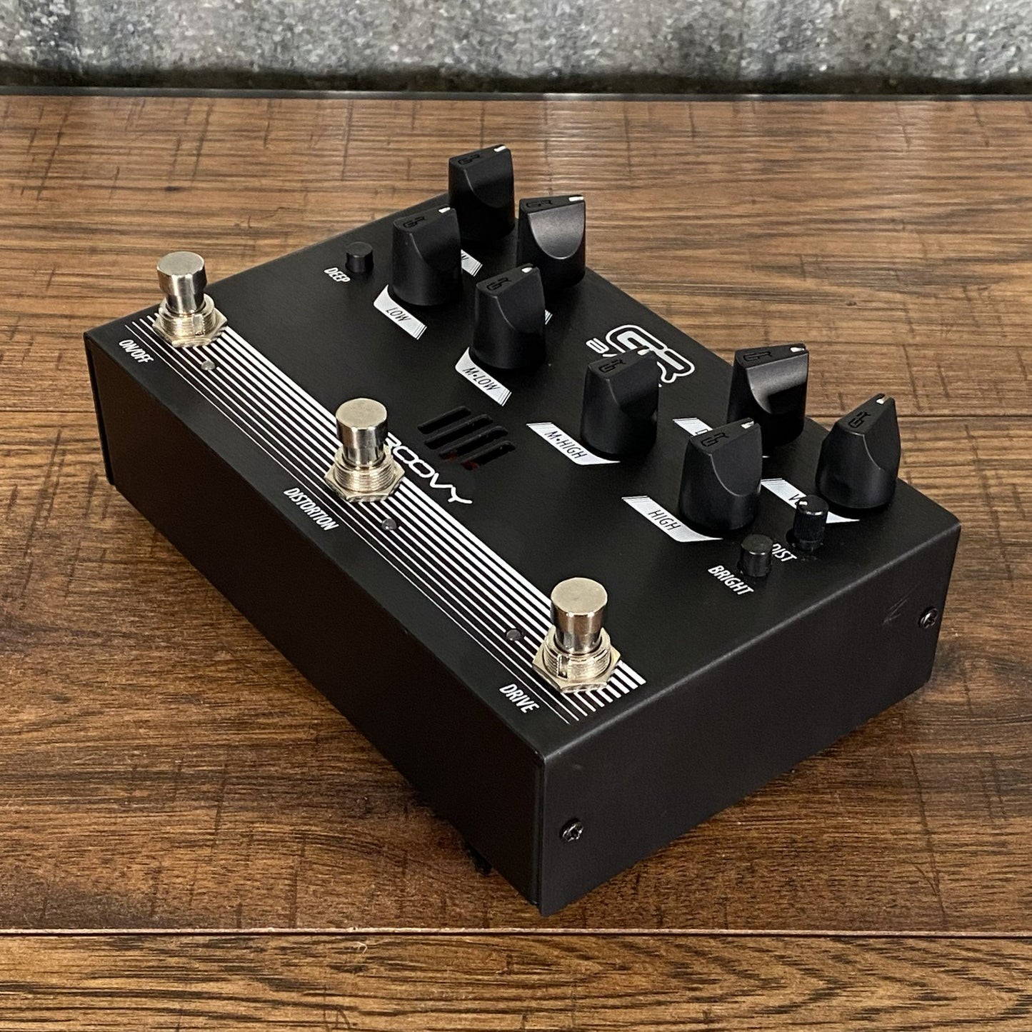 GR Bass Groovy Tube Bass Preamp Effect Pedal