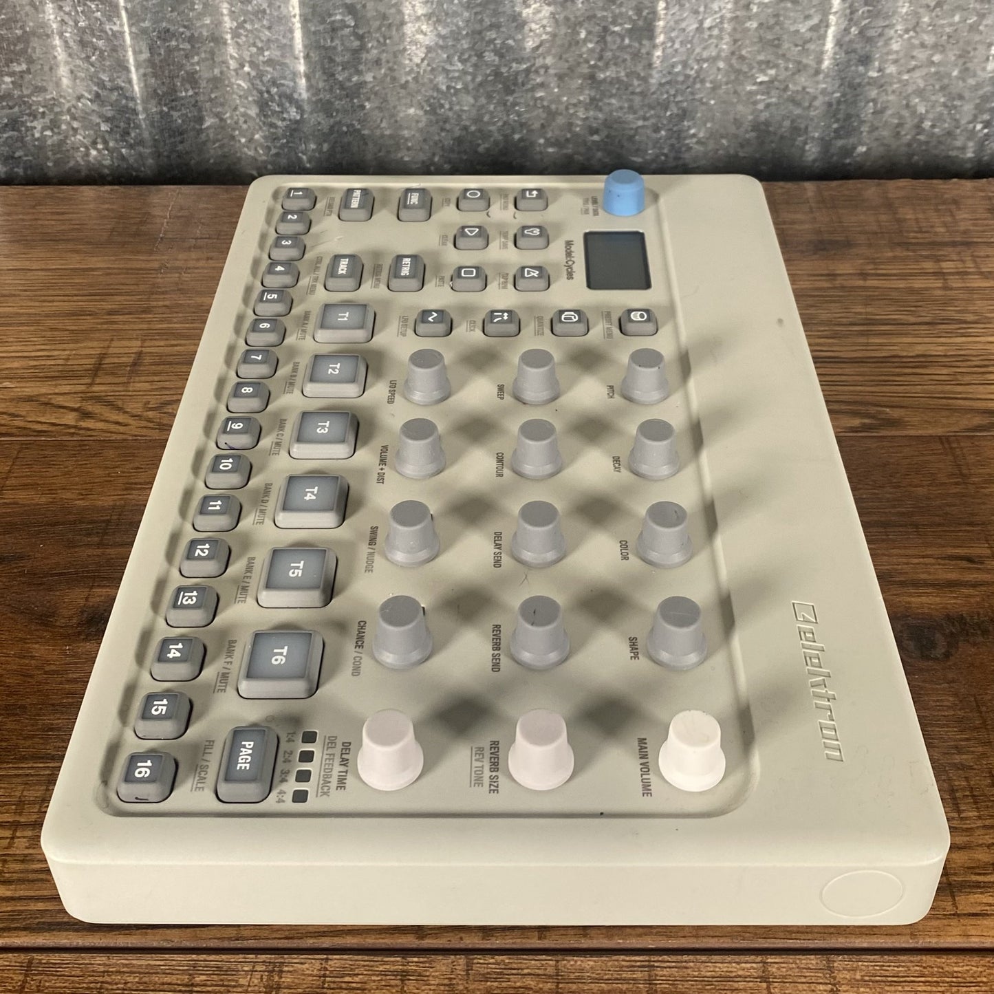 Elektron Model Cycles 6 Track FM Groovebox Synth Drum Machine Used