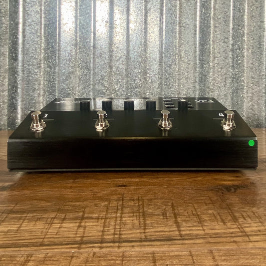 Fractal Audio VP4 Virtual Pedalboard Guitar Bass Multi Effect Pedal Used