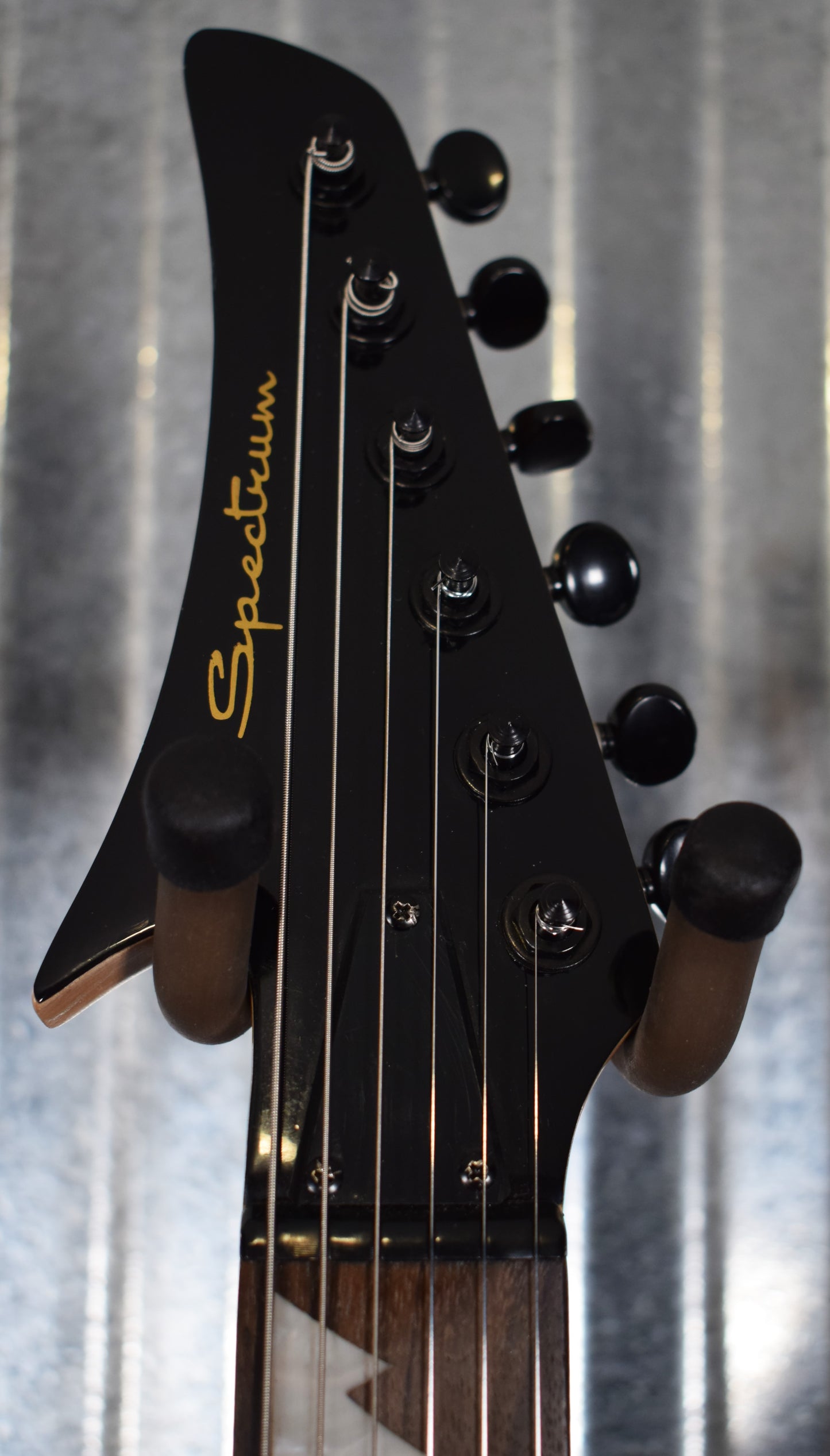 Spectrum AIL 75V-B Black Electric Guitar Used
