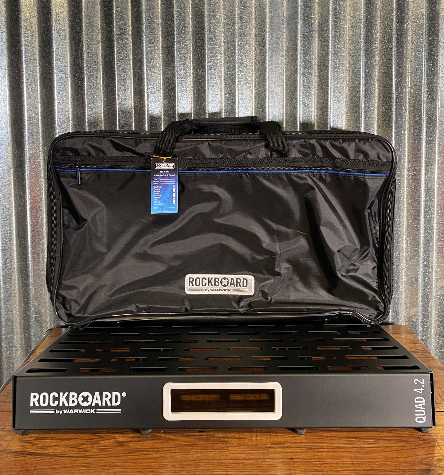 Warwick RockBoard RBO B 4.2 QUAD B Guitar Effect Pedalboard & Gig Bag